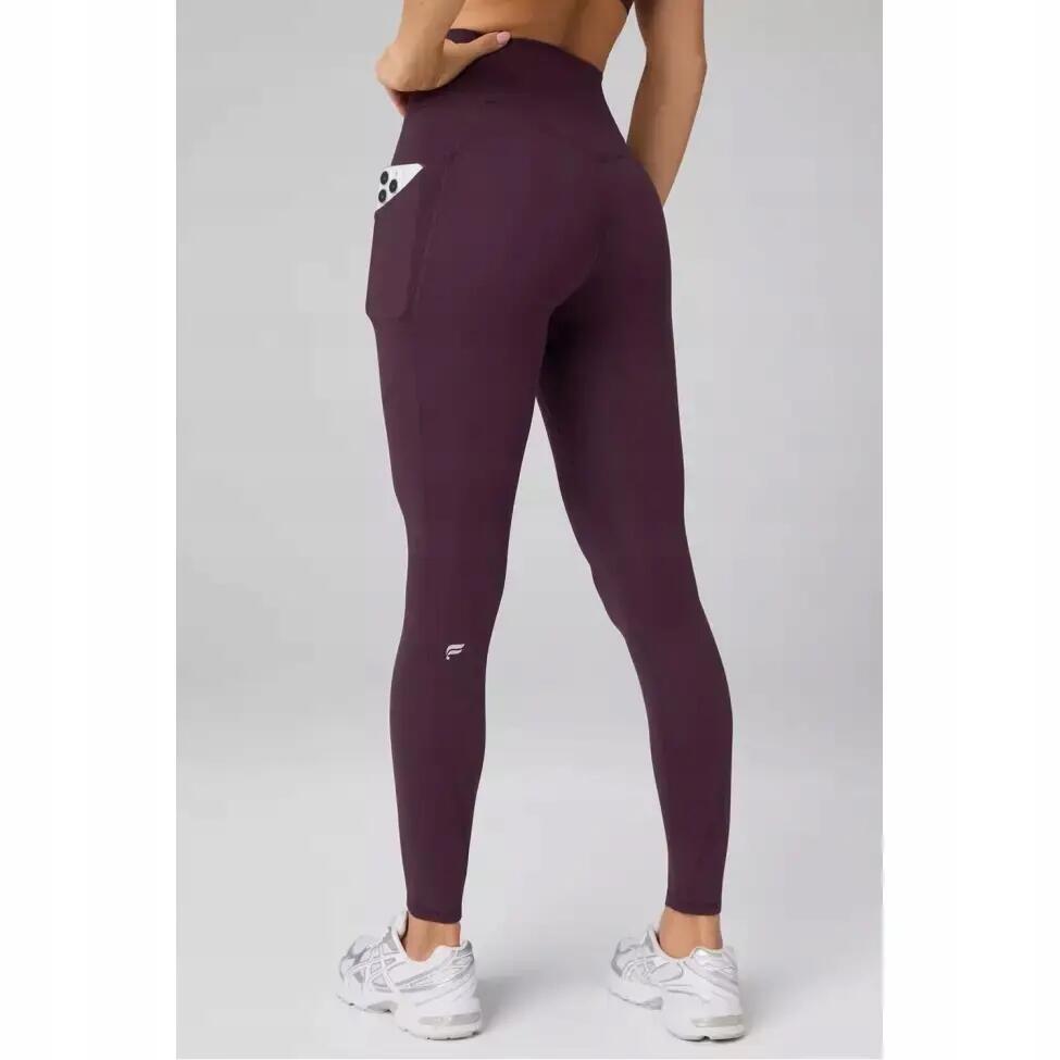 FABLETICS picture