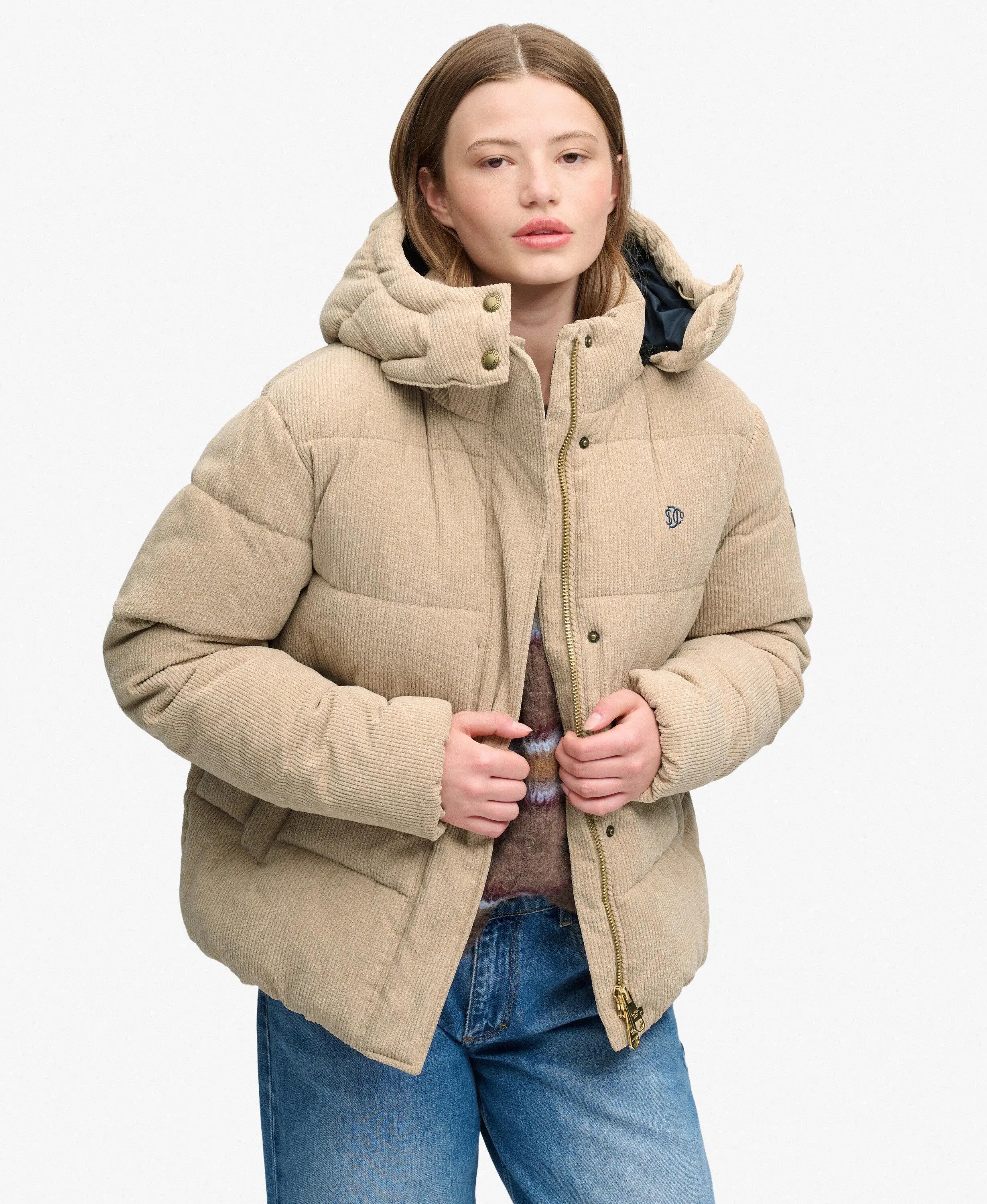 SUPERDRY picture