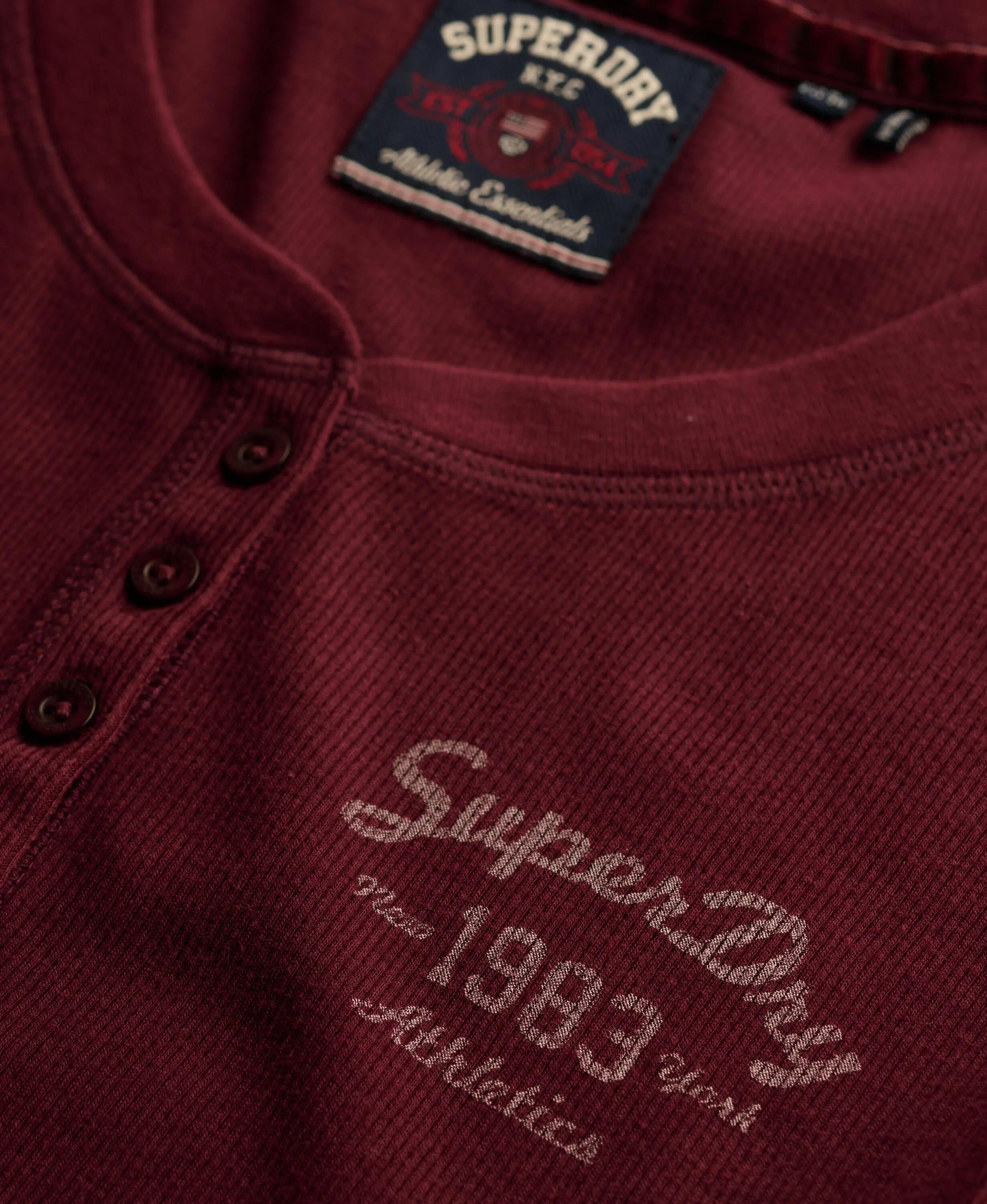 superdry Top de manga larga abotonado ajuste slim – Port Red 6/7