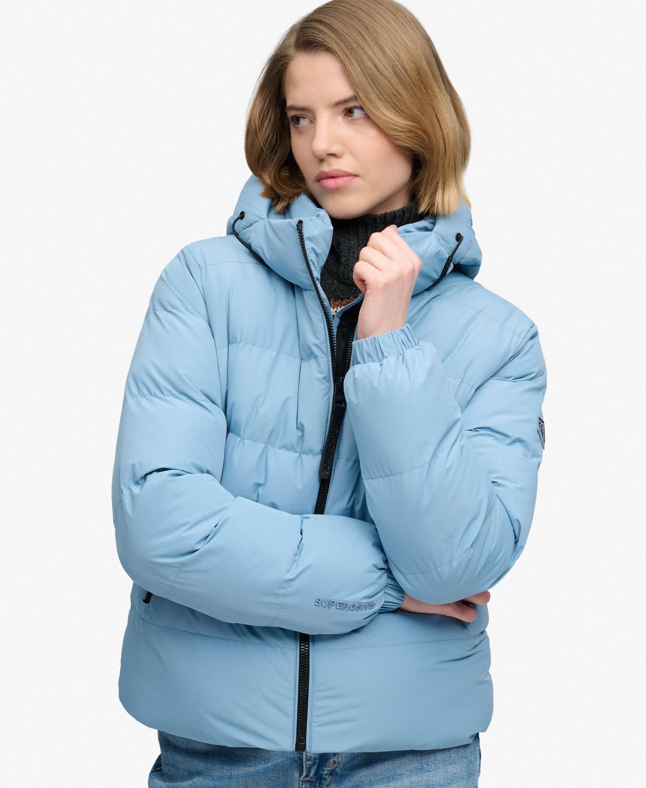 superdry Casaco puffer com capuz em poliéster reciclado – Washed Denim Blue 2/7