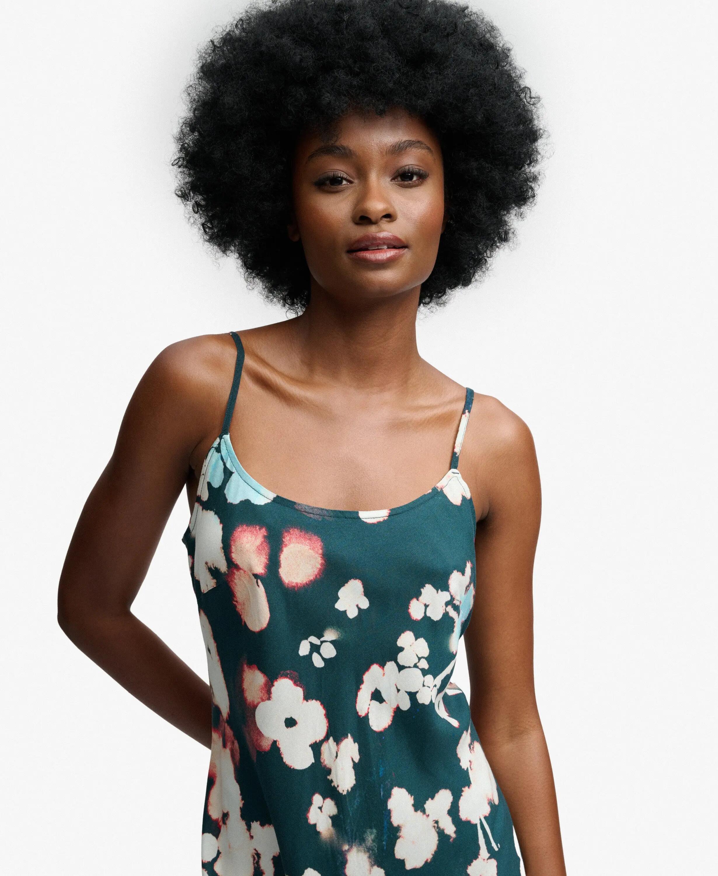 superdry Vestito lungo slip stampato slim – Ink Cherry Blossom 4/6