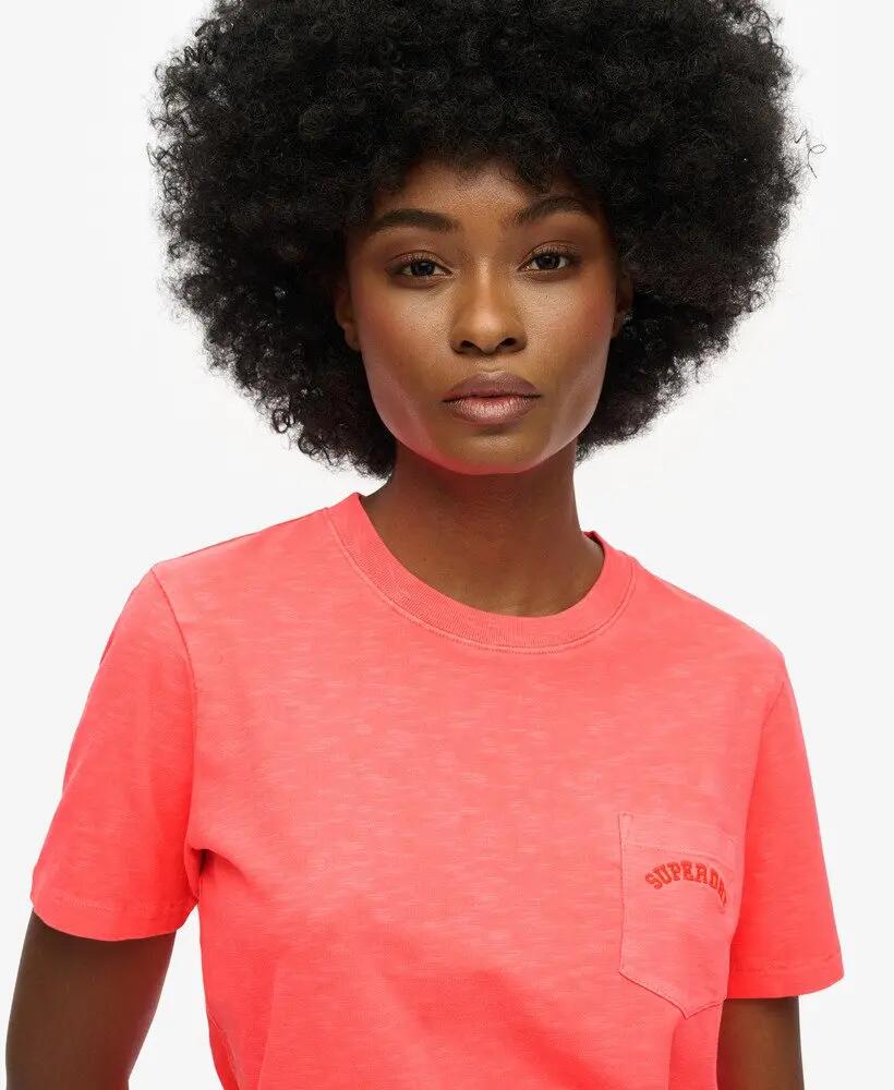 superdry T-shirt mulher Essential Logo Gd Pocket 100% algodão biológico – Fiery 3/5