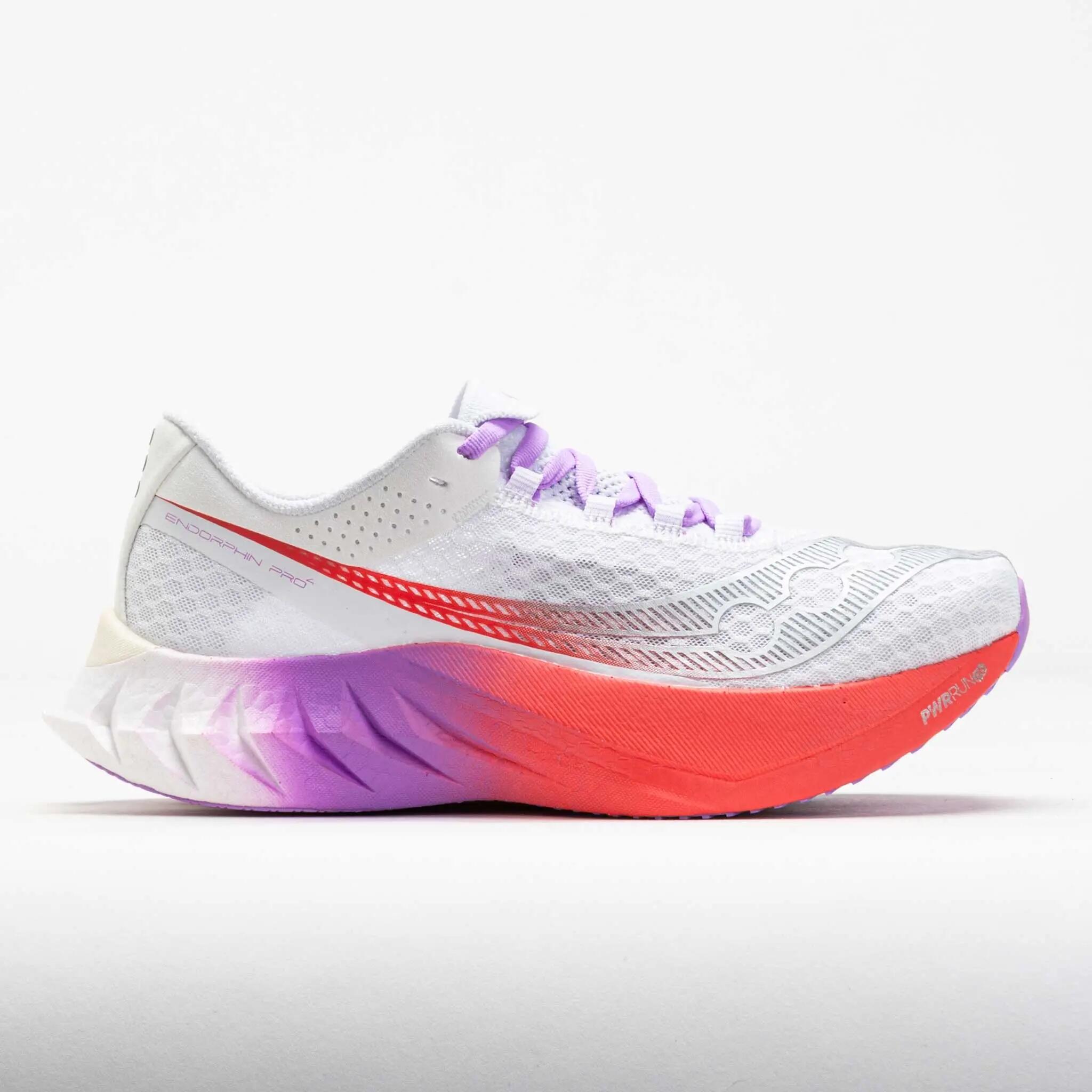 SAUCONY picture