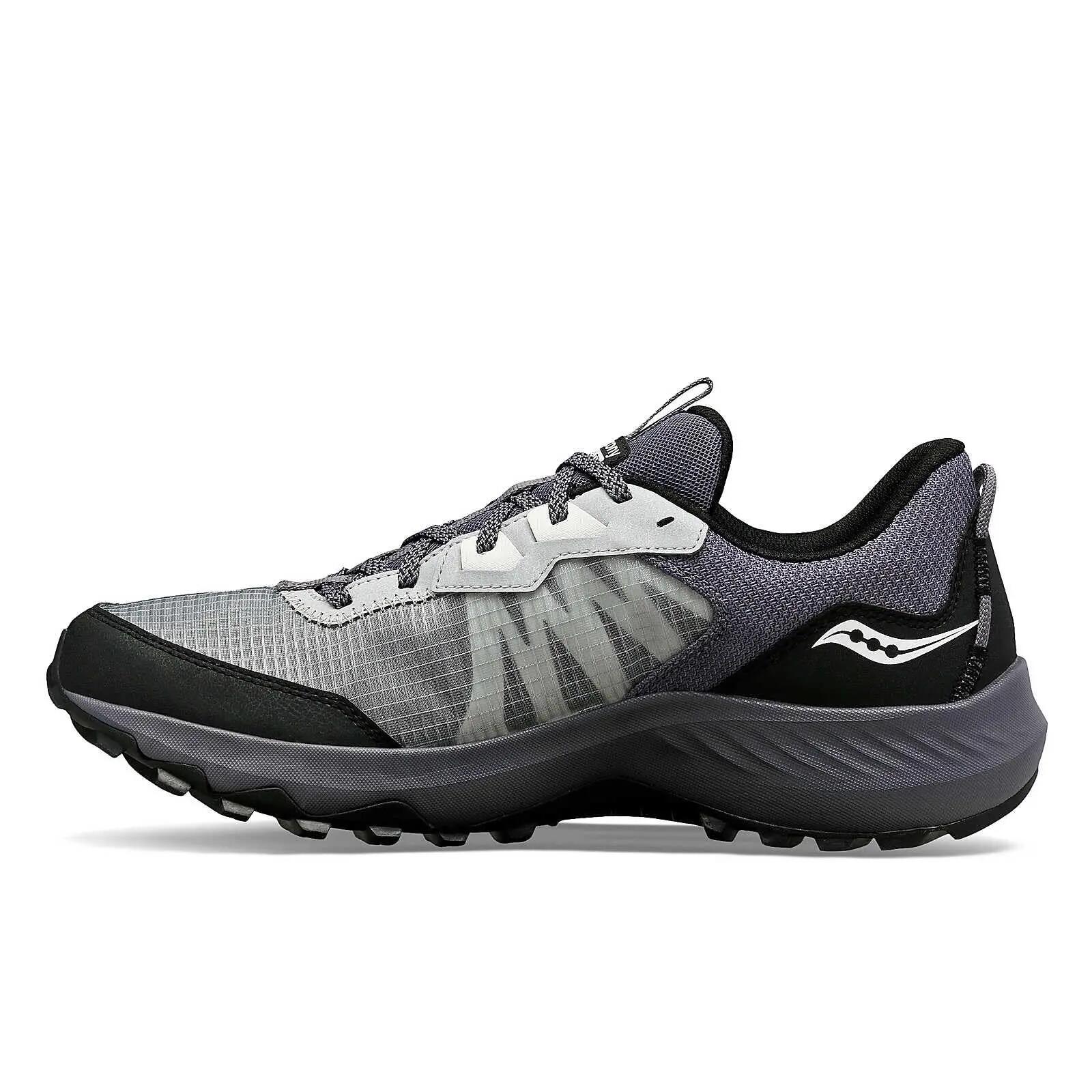 SAUCONY picture