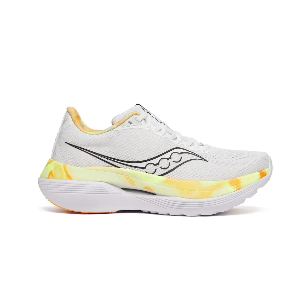 SAUCONY picture