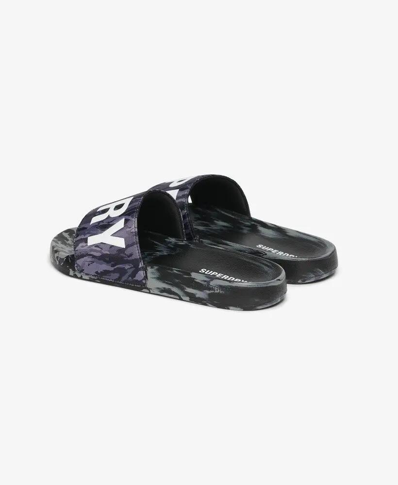 superdry Core Camo Pool Slider con fascia imbottita – Dark Grey Tiger Camo 2/7