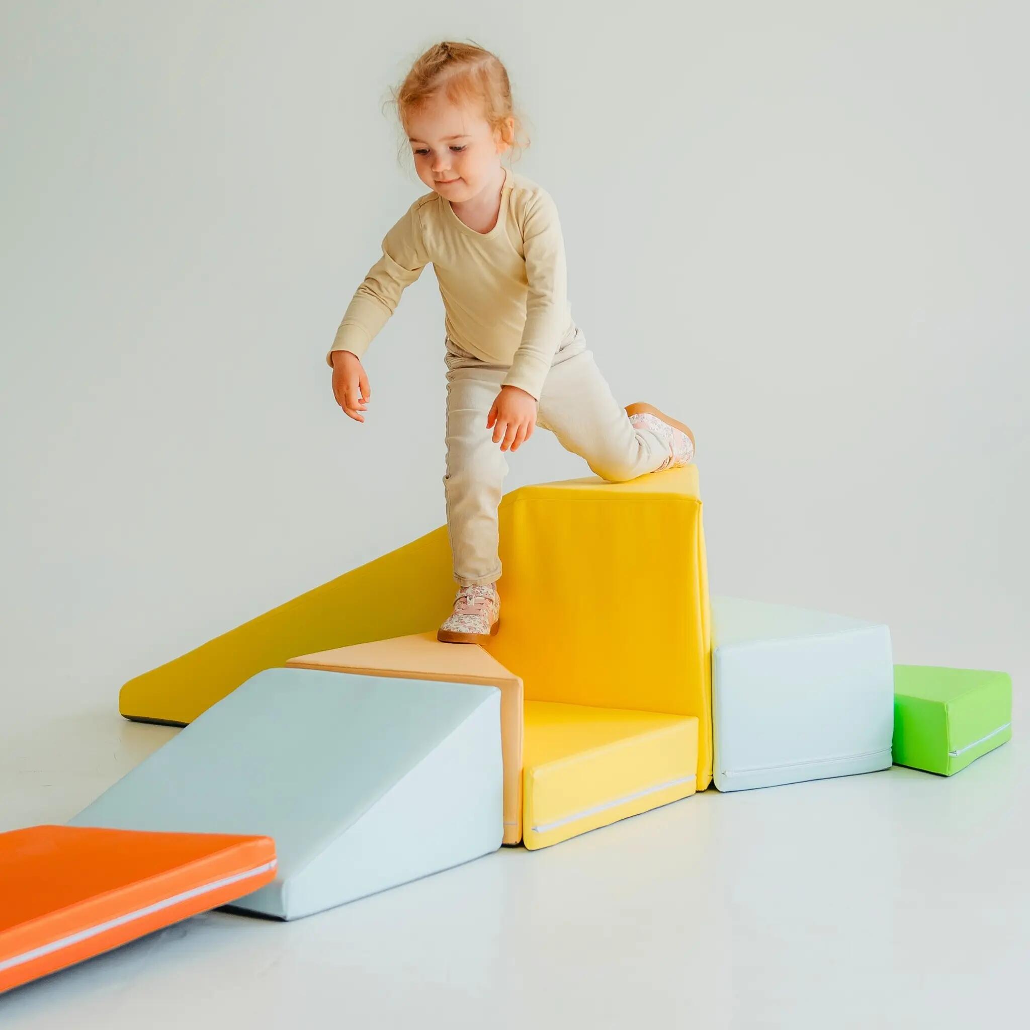 Conjunto Soft Play grande com blocos de espuma para trepar - KUBO CORO & LUMO 5/15