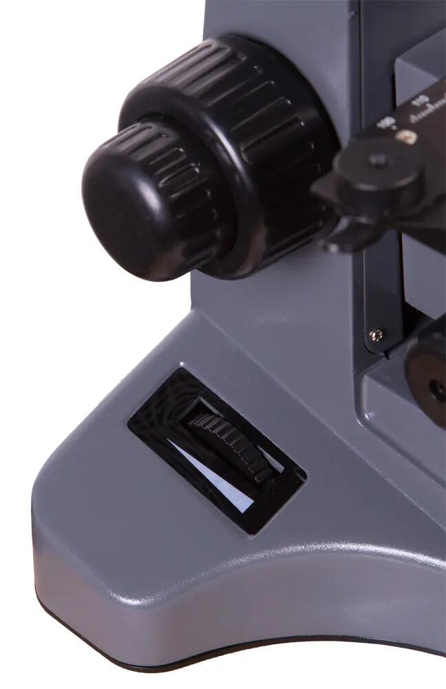 Microscopio monoculare Levenhuk 700M 4/15