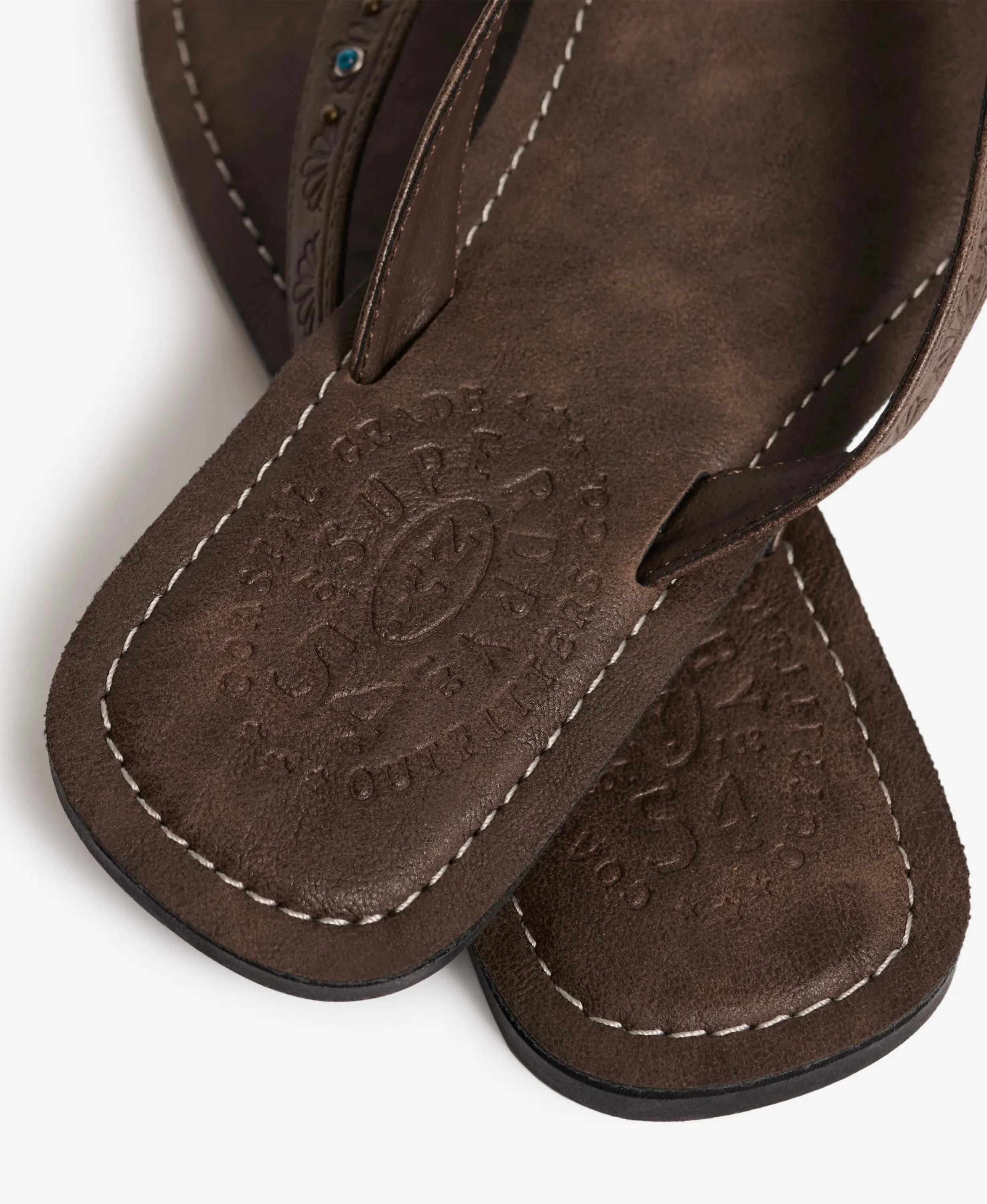 superdry chinelos em pele sintética gravada – Fudge Brown 6/7
