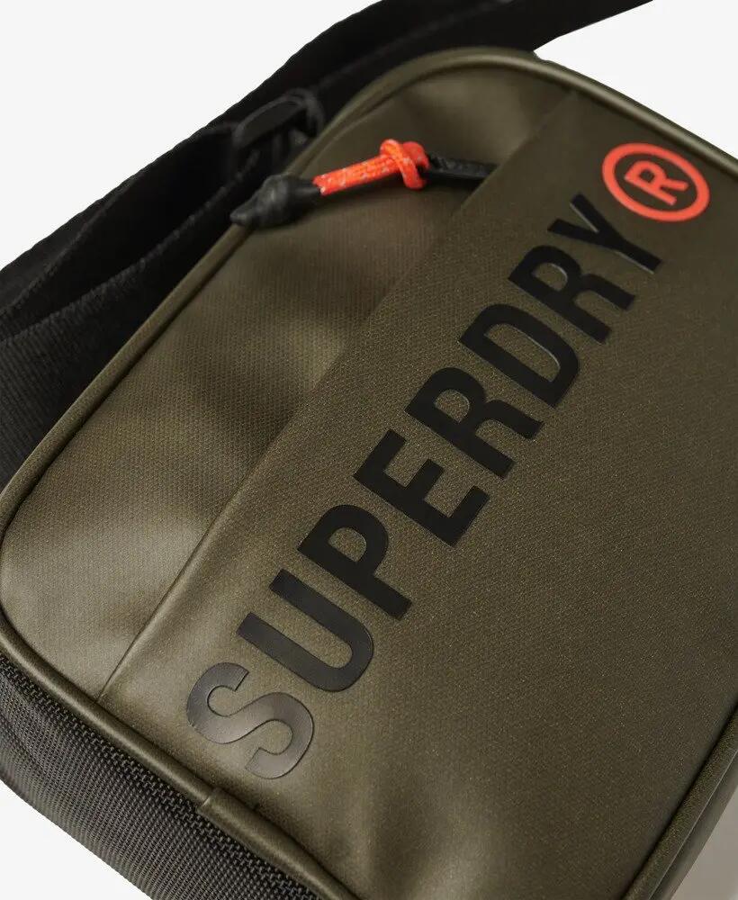 superdry Tarp Cross Body Bag – tracolla compatta in polyester – Surplus Goods 4/5