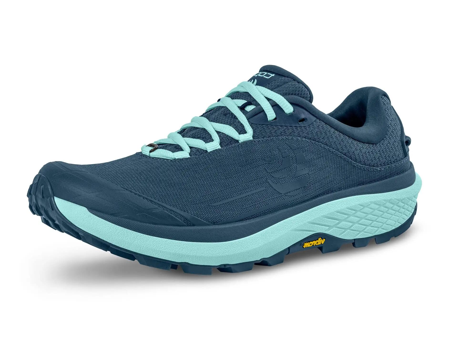 TOPO ATHLETIC picture
