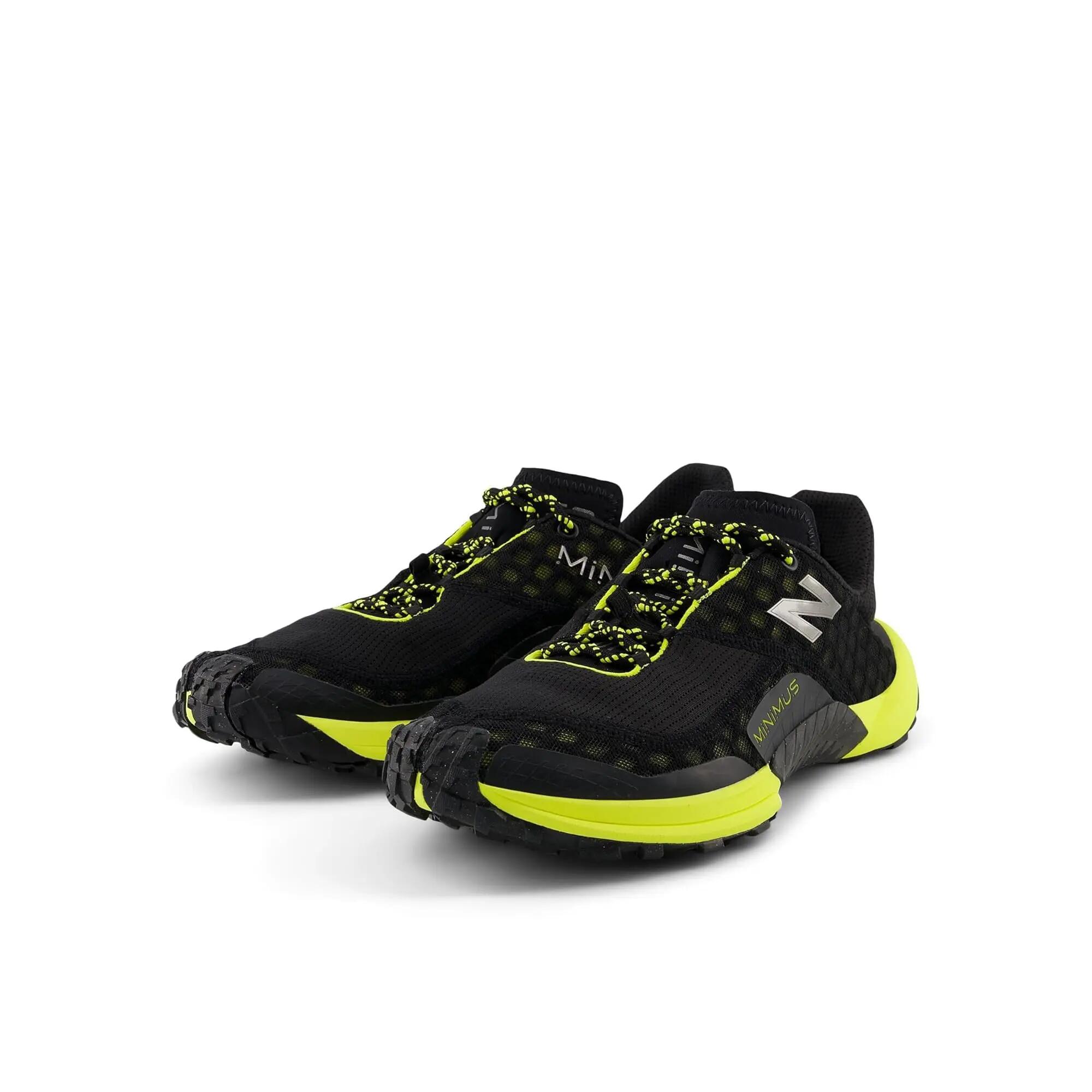 NEW BALANCE picture