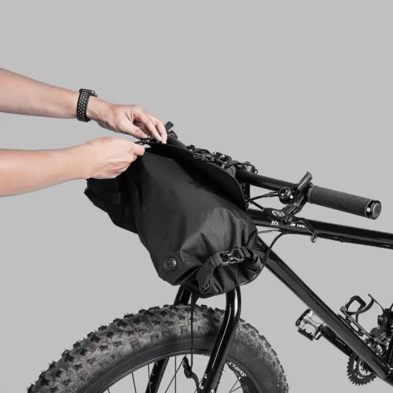 Topeak Frontloader 8 L Noir 4/7