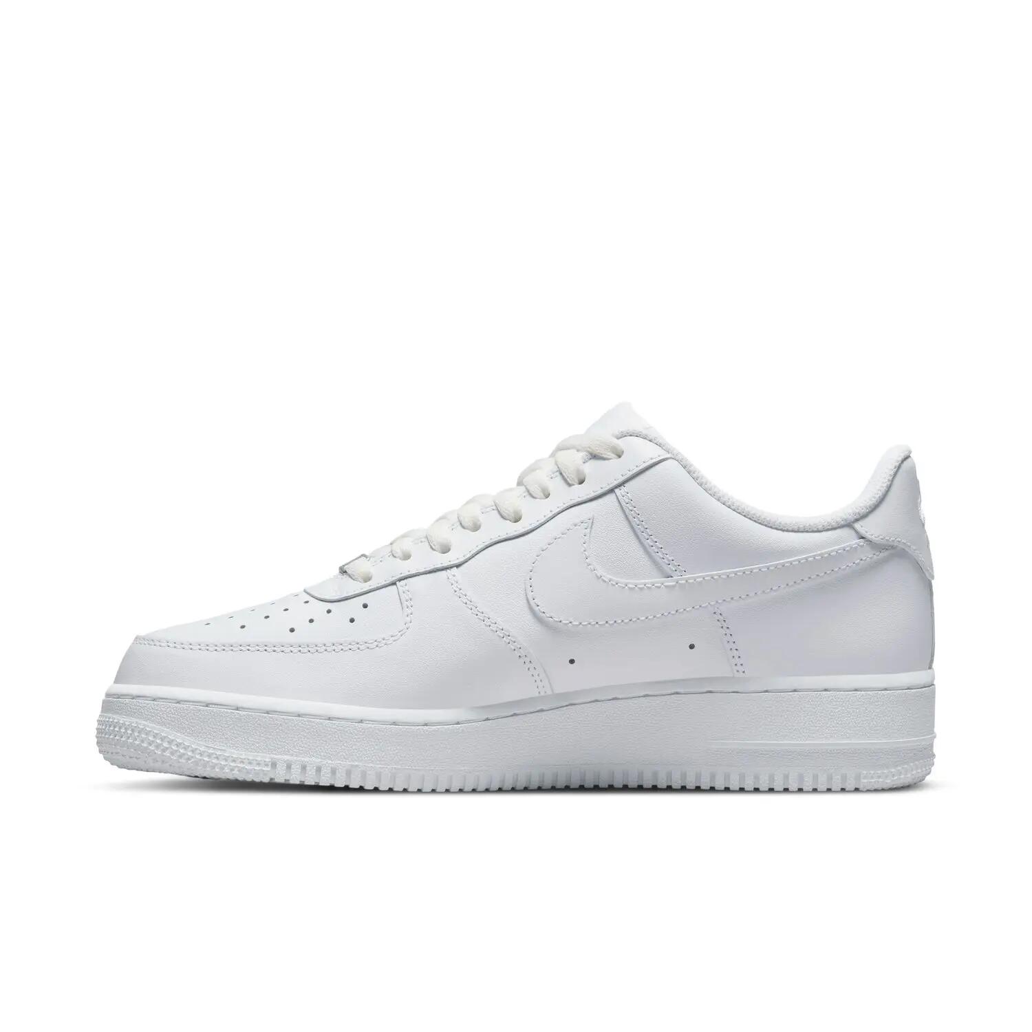 Nike Air Force 1 - White (M) 9/10