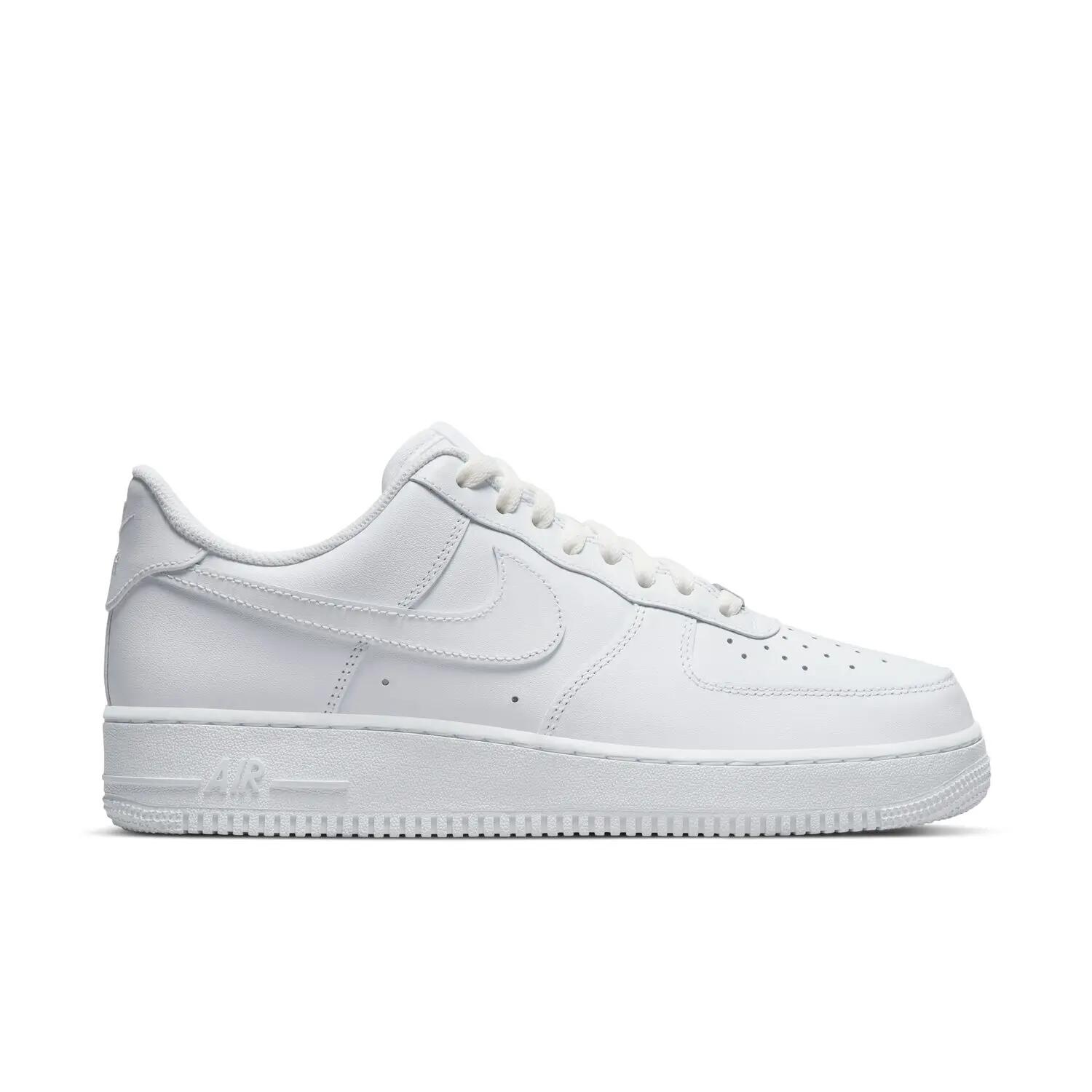 Nike Air Force 1 - White (M) 8/10