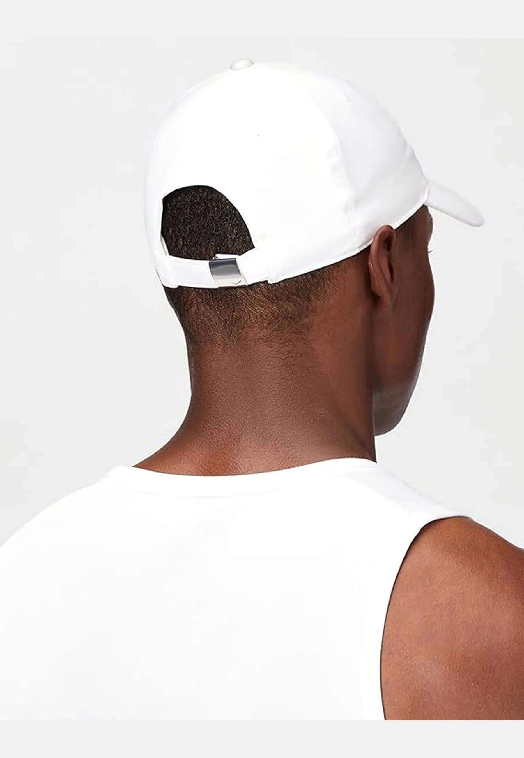 Cap with metal Swoosh FB5372-100 5/5