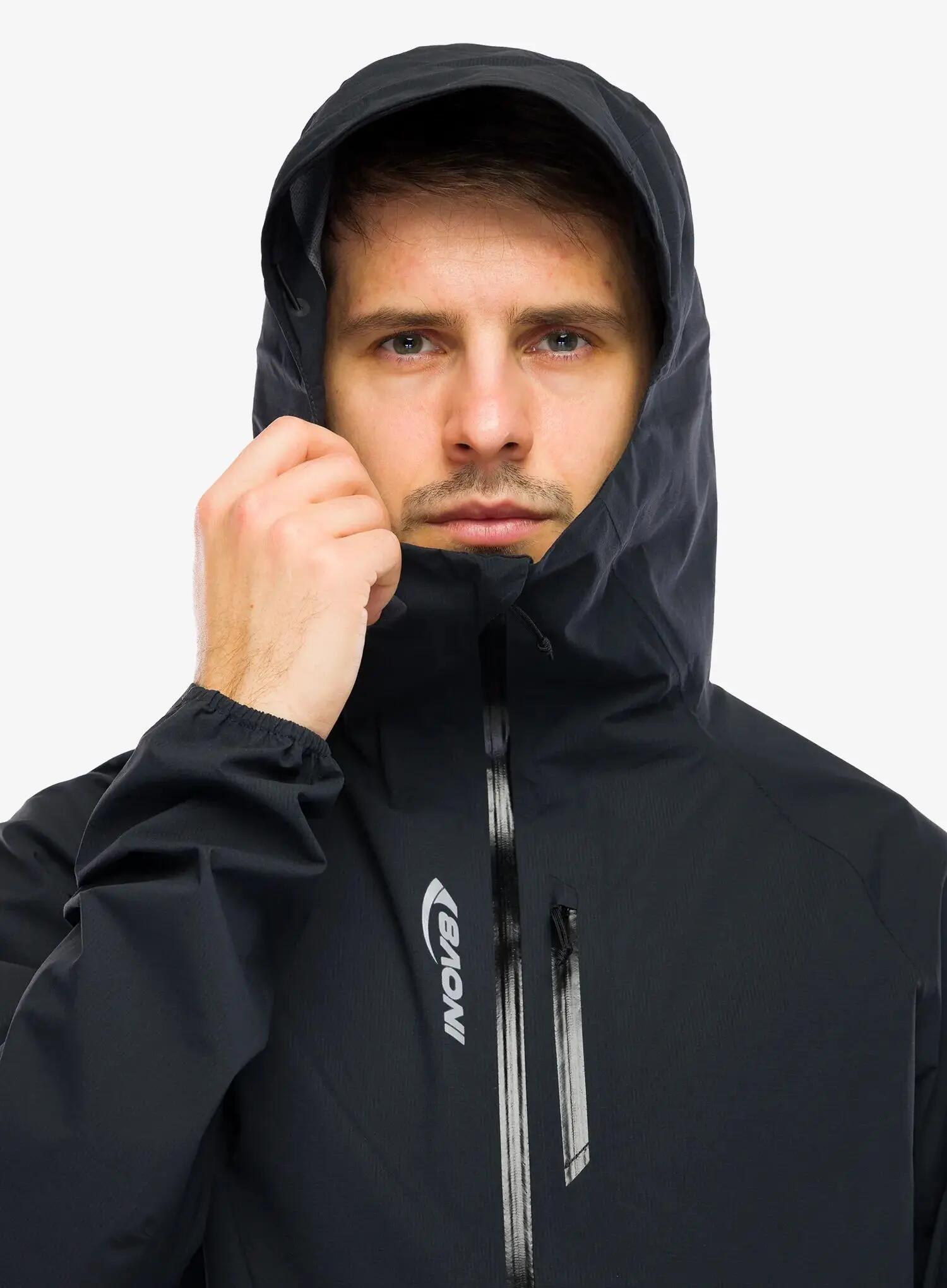 Giacca impermeabile Inov 8 Stormshell V2 nera da uomo 7/7
