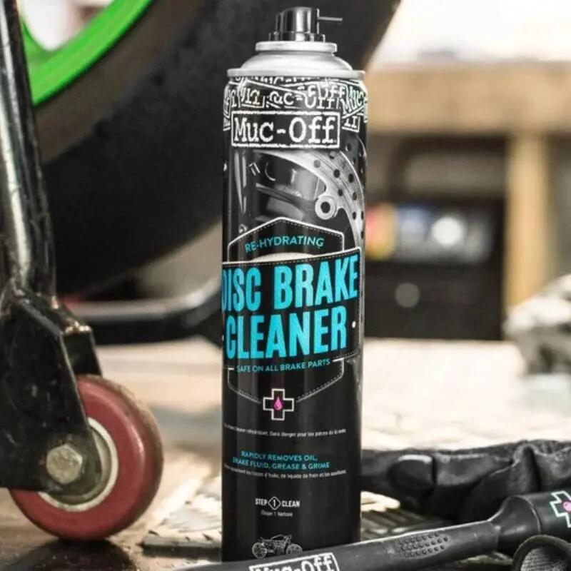 Środek do czyszczenia hamulców Disc brake cleaner spray 400 ml MUC-OFF 2/3