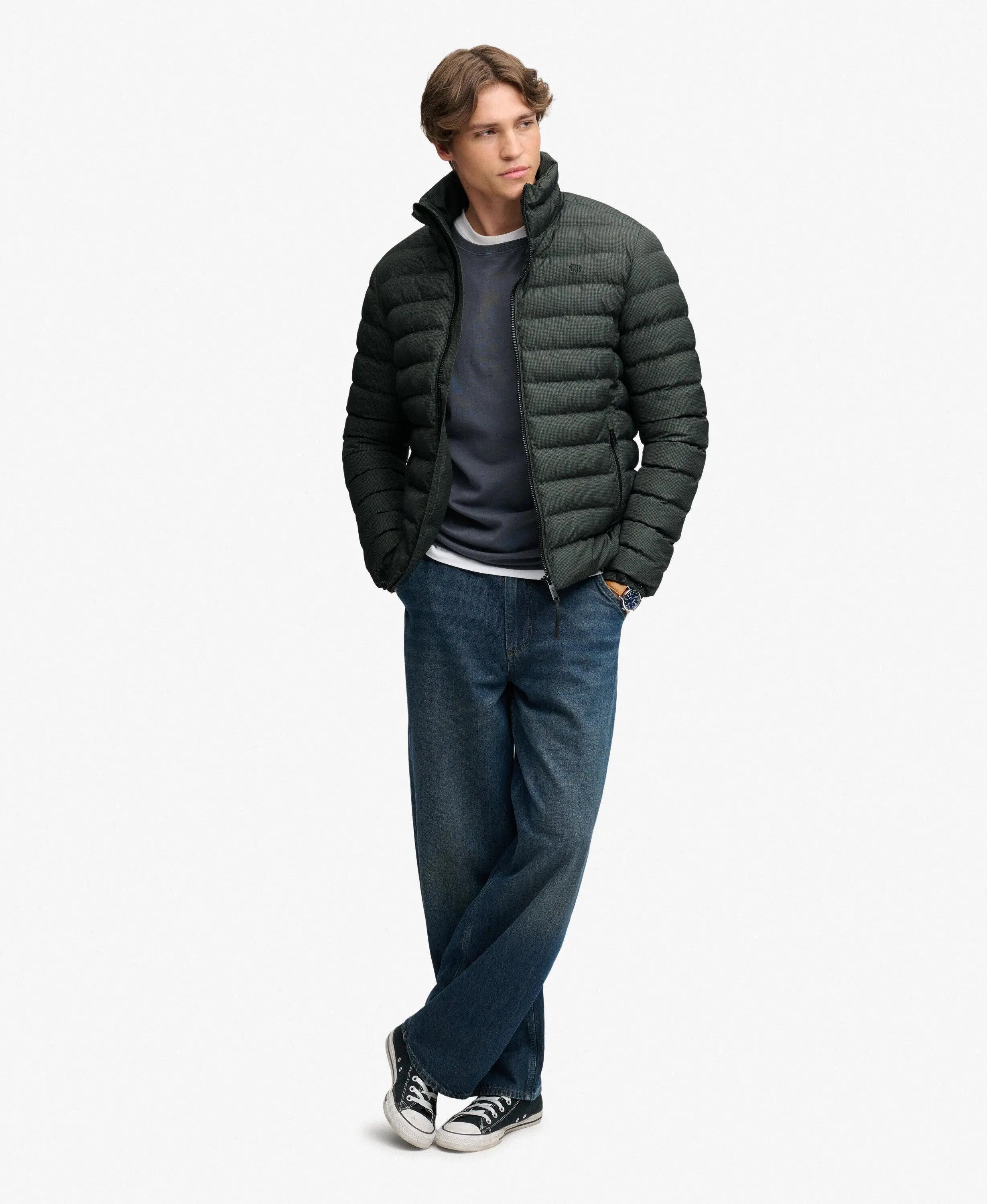 superdry Casaco Fuji Estate acolchoado slim – Olive/Navy Check 3/7