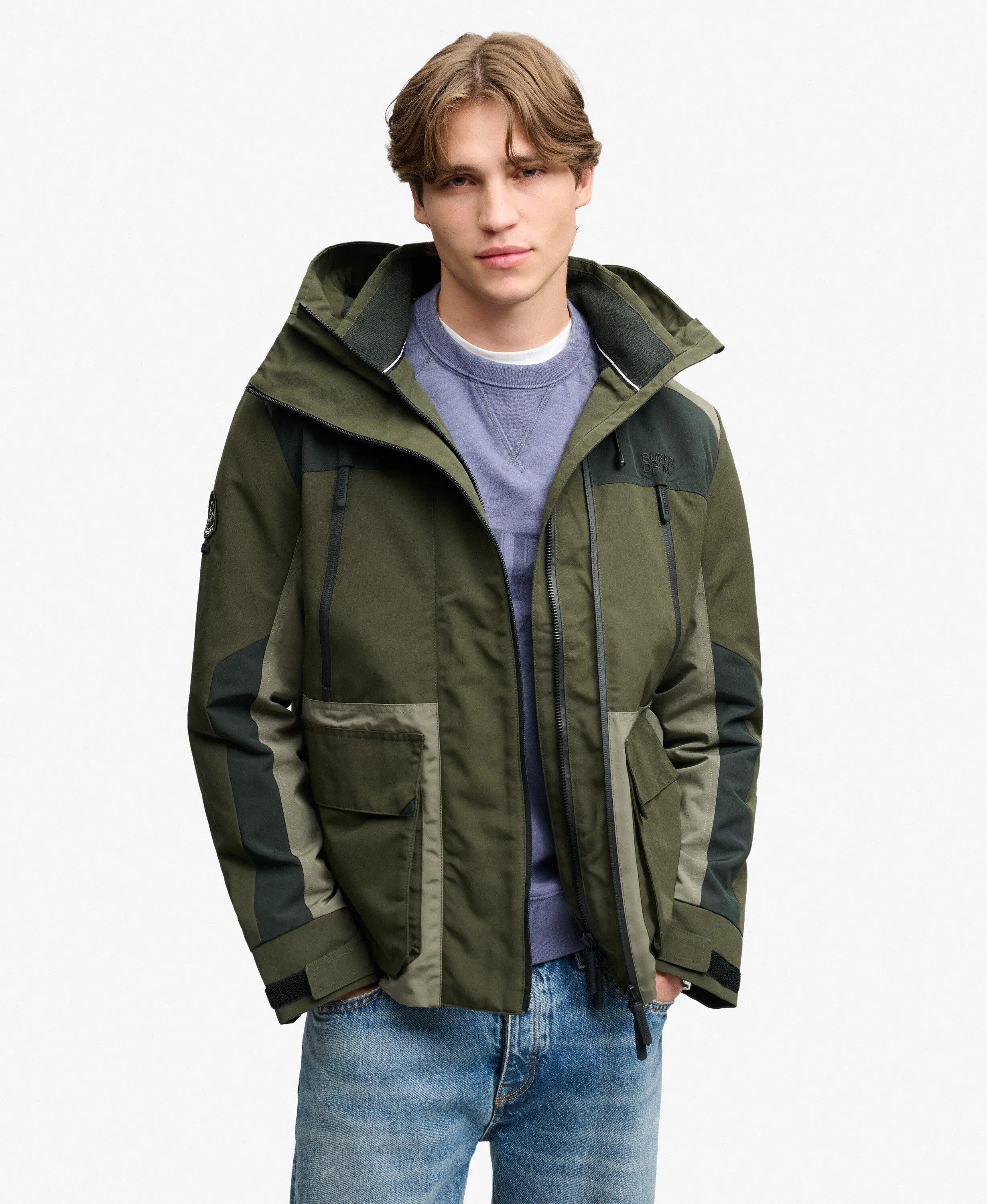 SUPERDRY picture