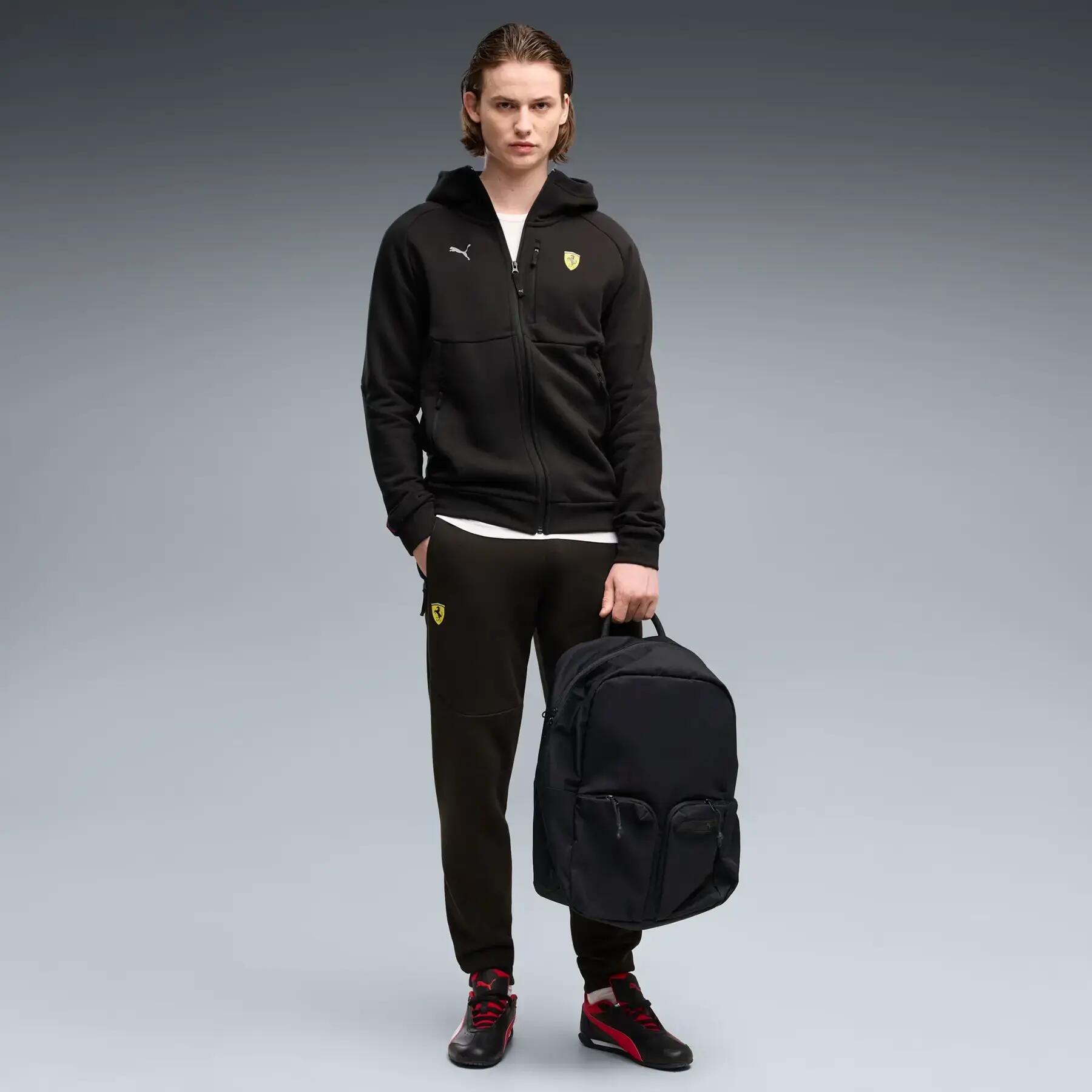 Sweatshirt à capuche à capuche Ferrari 5/6