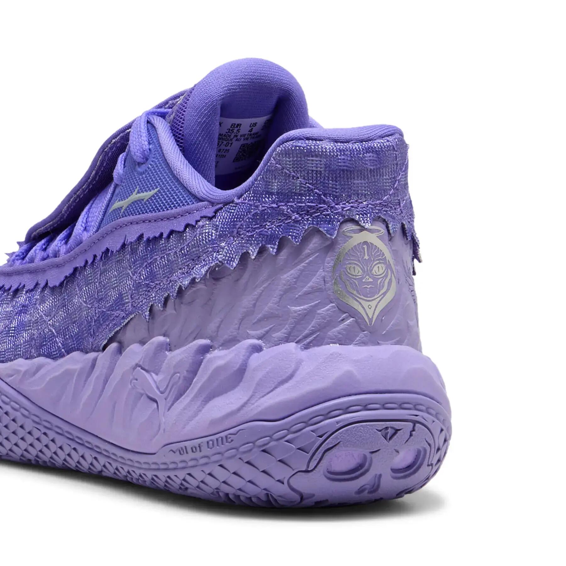 Zapatillas de baloncesto para niños Puma MB.05 Lo Team 5/6