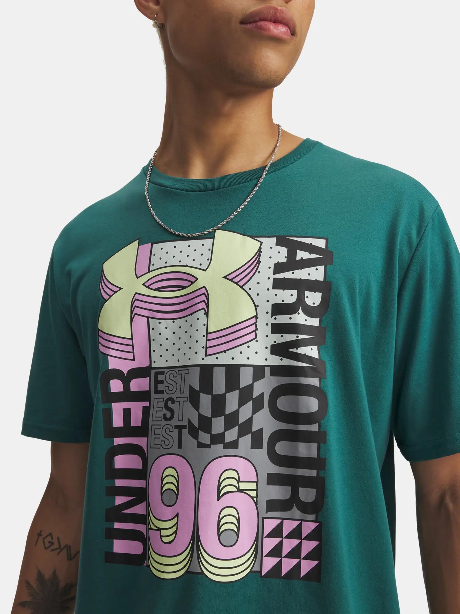 T-shirt da uomo con collage di logo Under Armour 3/3