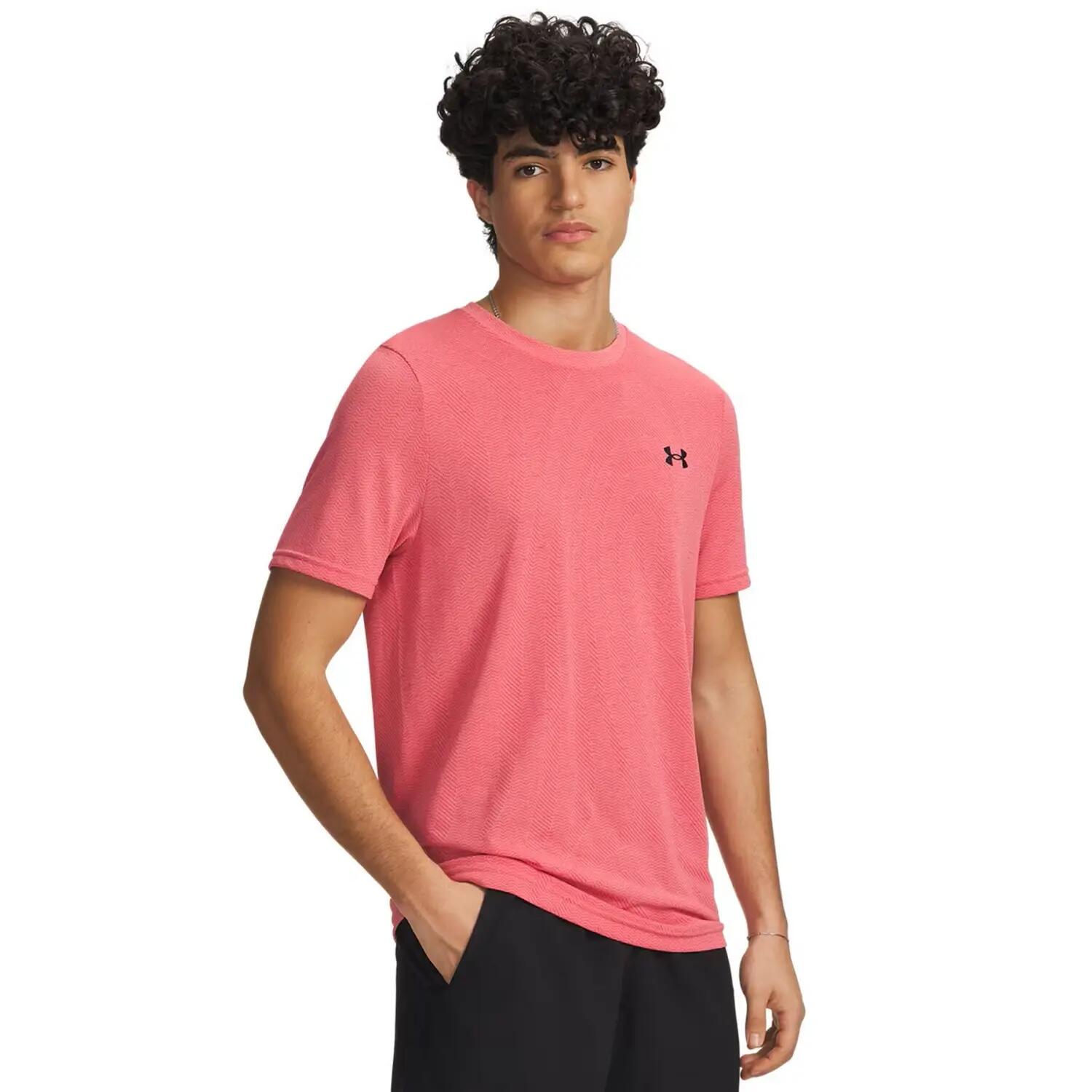 UNDER ARMOUR picture
