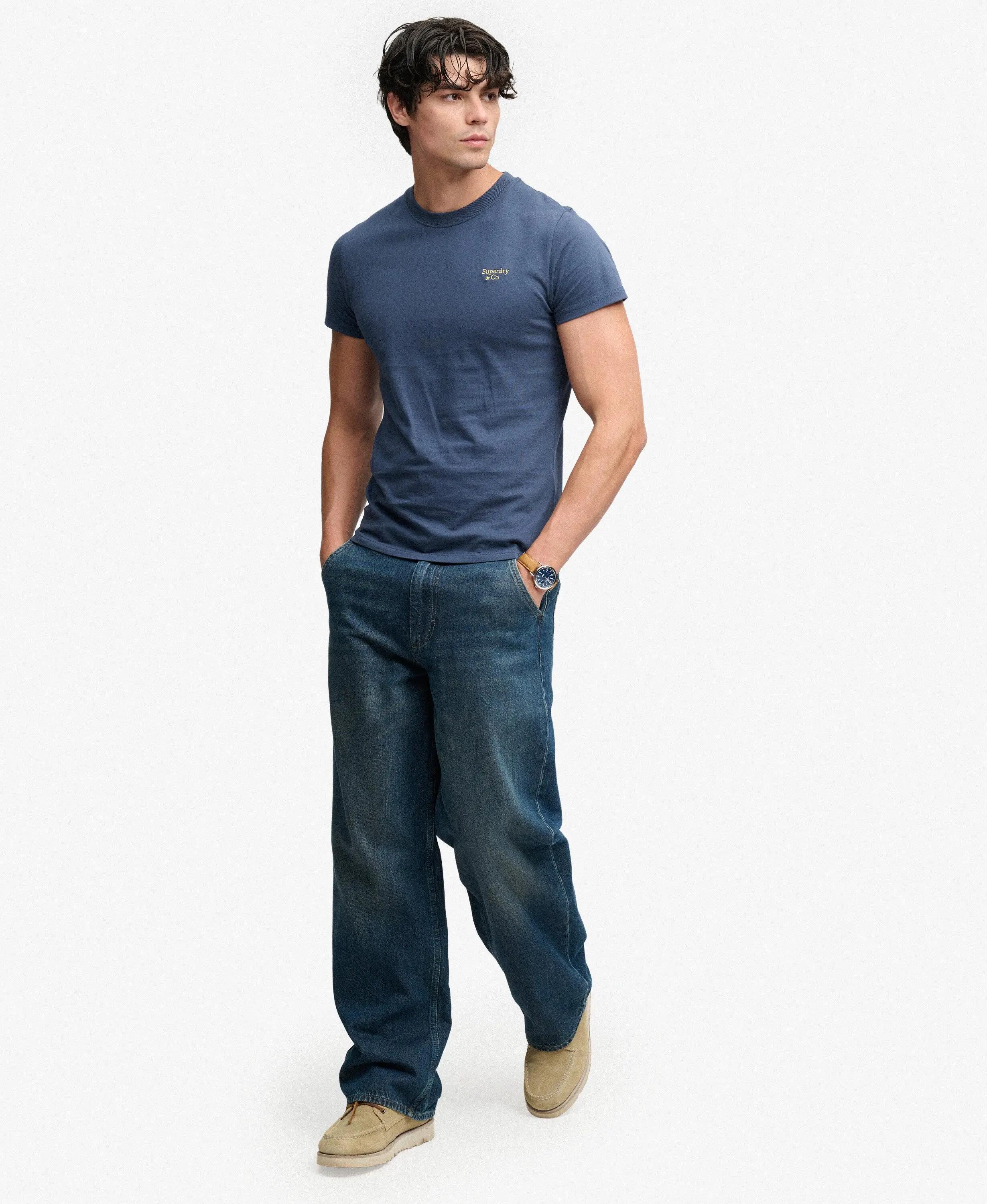 superdry T-shirt Essential Serif Logo bordado Slim Fit – Standard Navy/Yellow 3/7