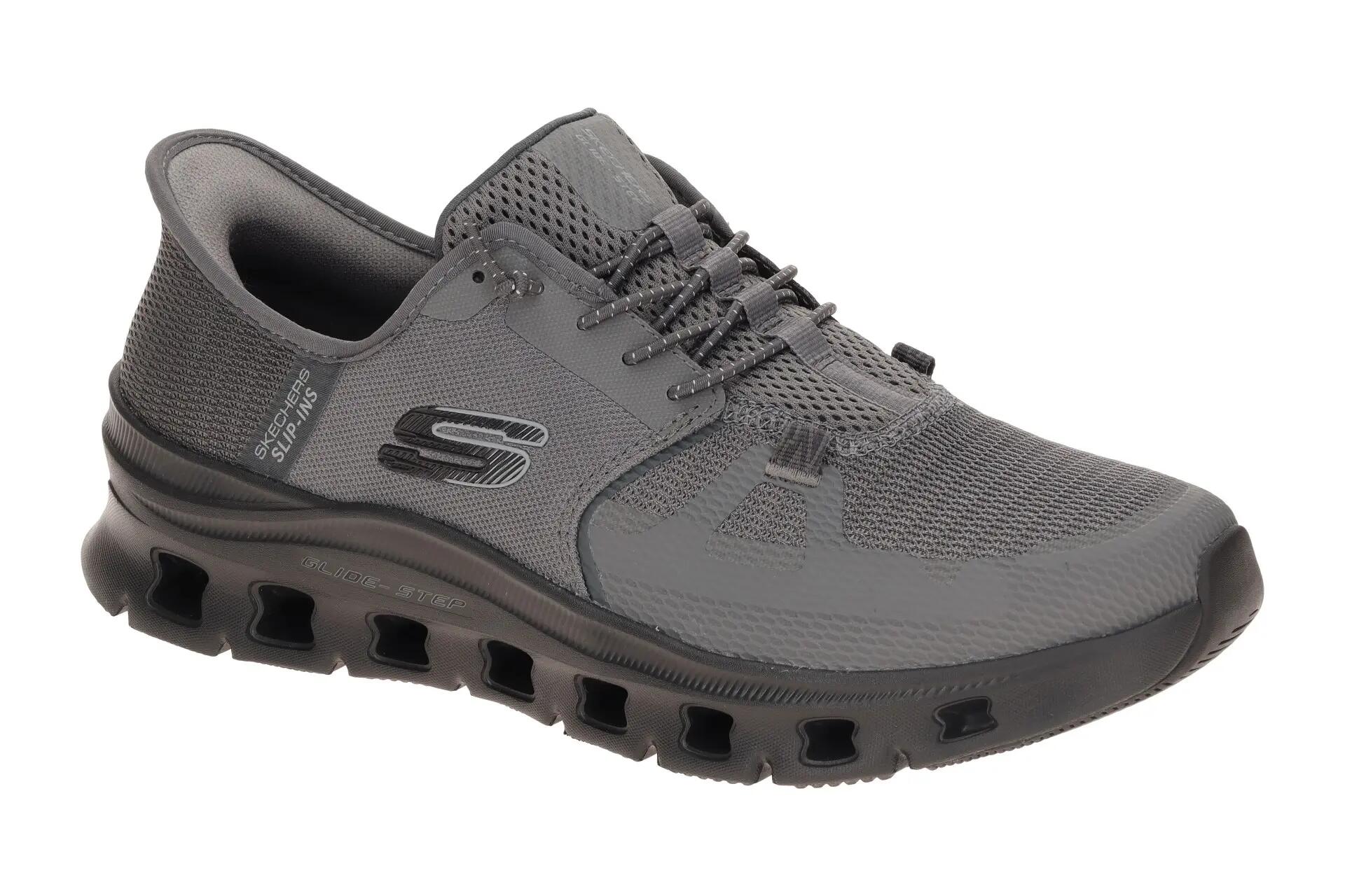 SKECHERS picture