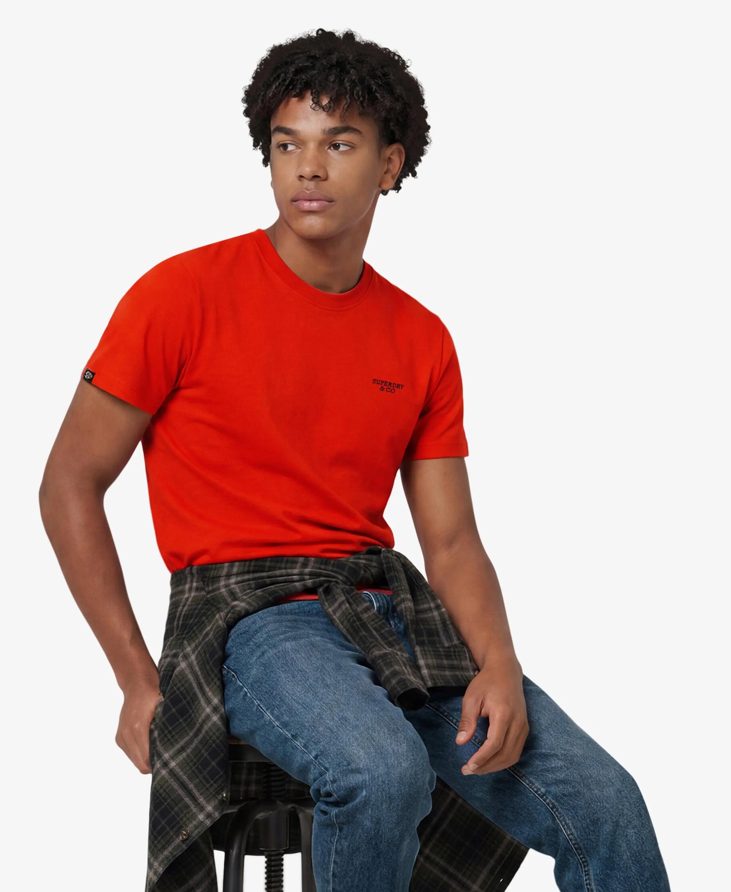 superdry T-shirt Essential Stacked Logo brodée en coton bio – Lollipop Red/Navy 2/5