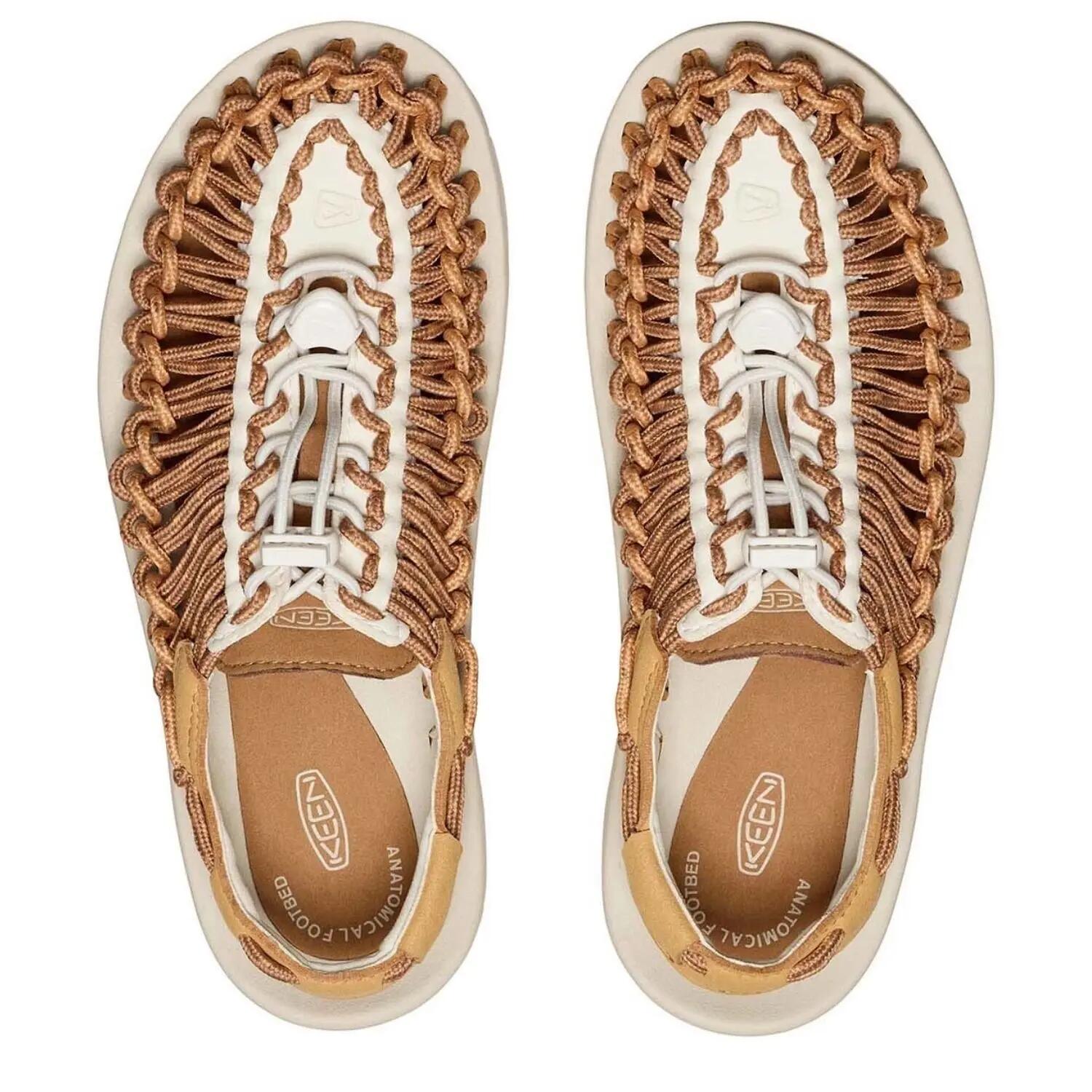 Sandalias deportivas Keen Uneek para mujer Beige Urbano para el verano 7/7