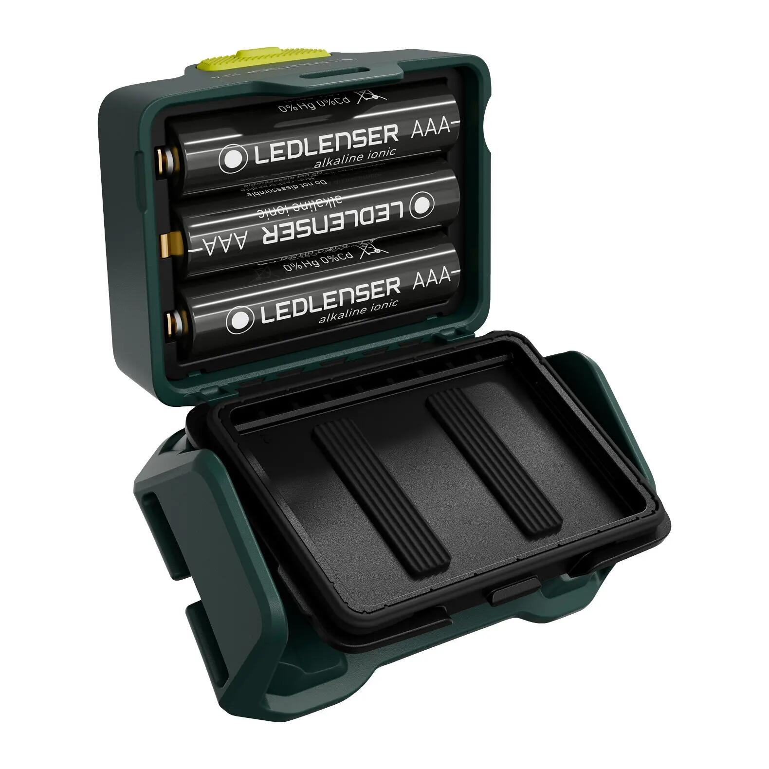 Lampe frontale LED, 450 lm, Portée 110m, IP67, Piles AAA, Vert, HF4 4/5