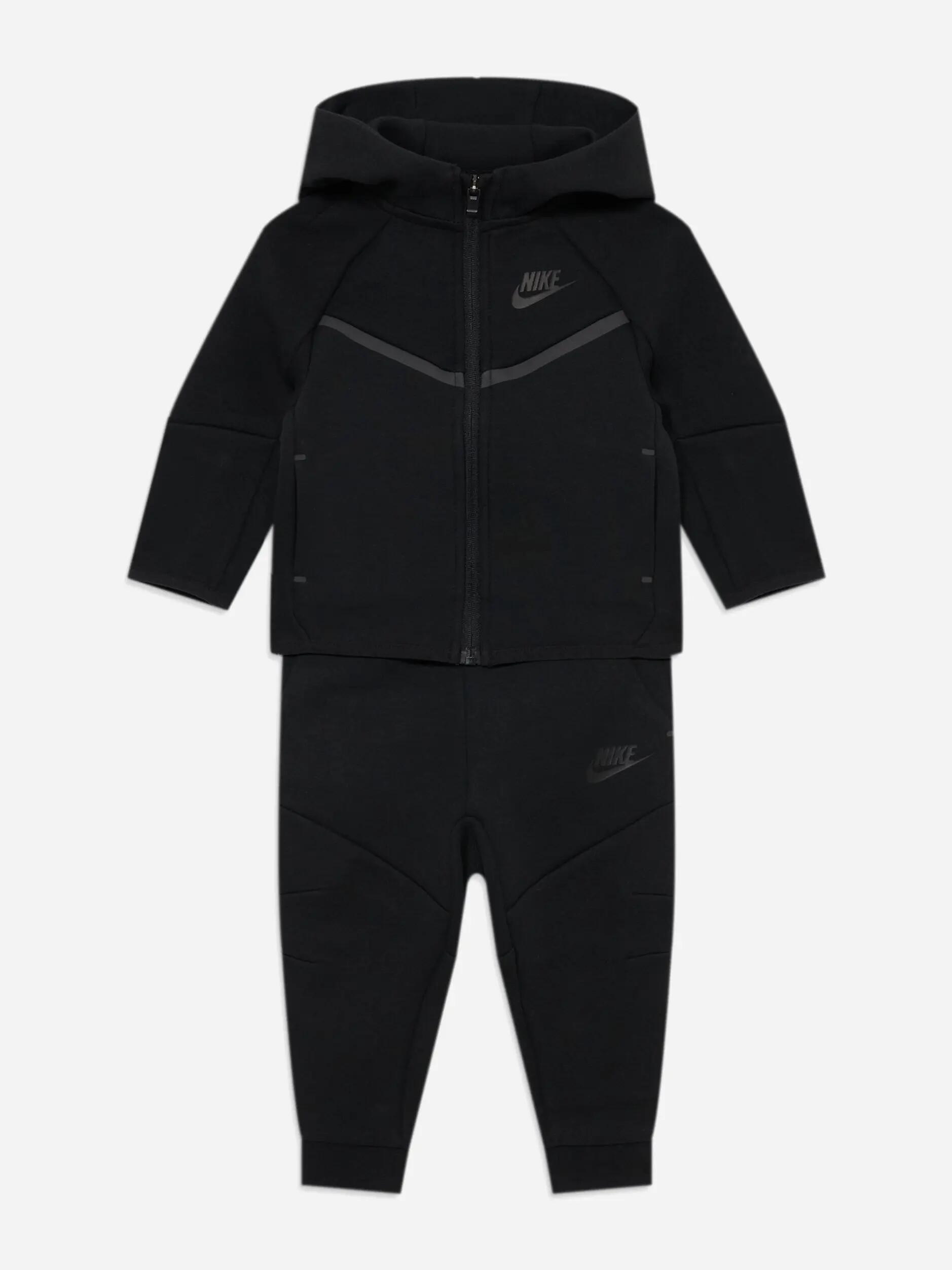 NIKE picture