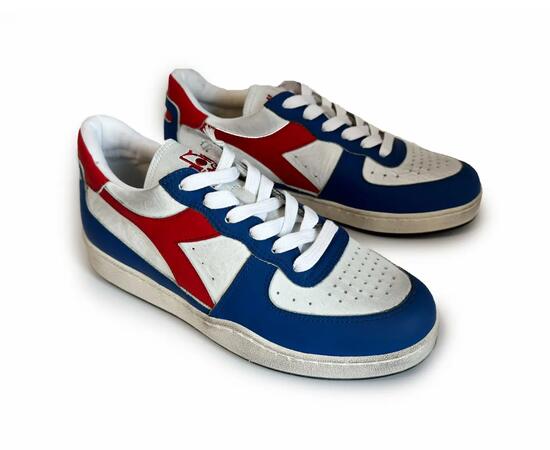 Baskets basses en cuir vintage Diadora Mi Basket pour femmes, blanc et bleu