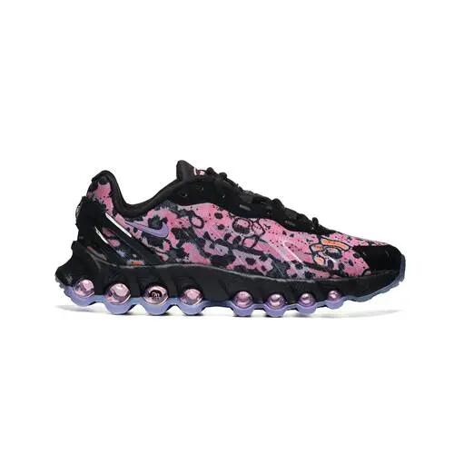 NIKE picture
