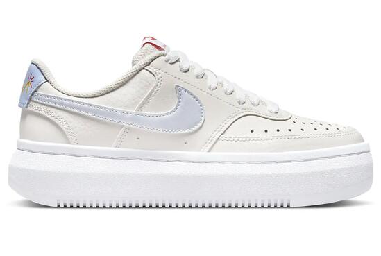 Nike Court Vision Alta Femmes Baskets