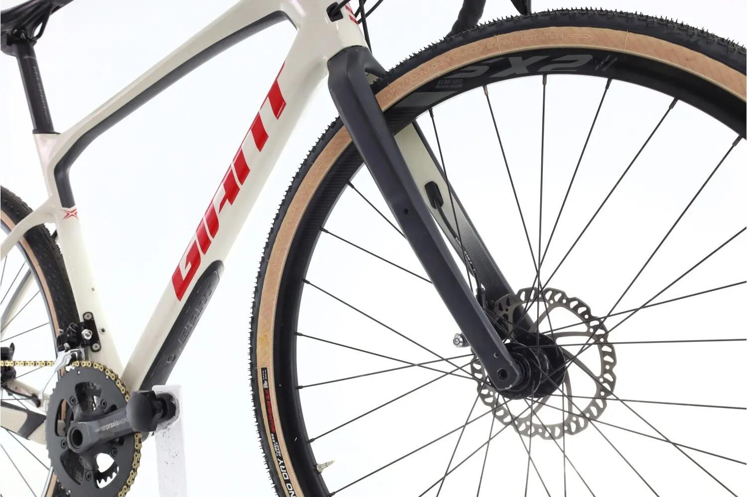 Bici gravel ricondizionata ·  Revolt · Ottimo stato 5/8