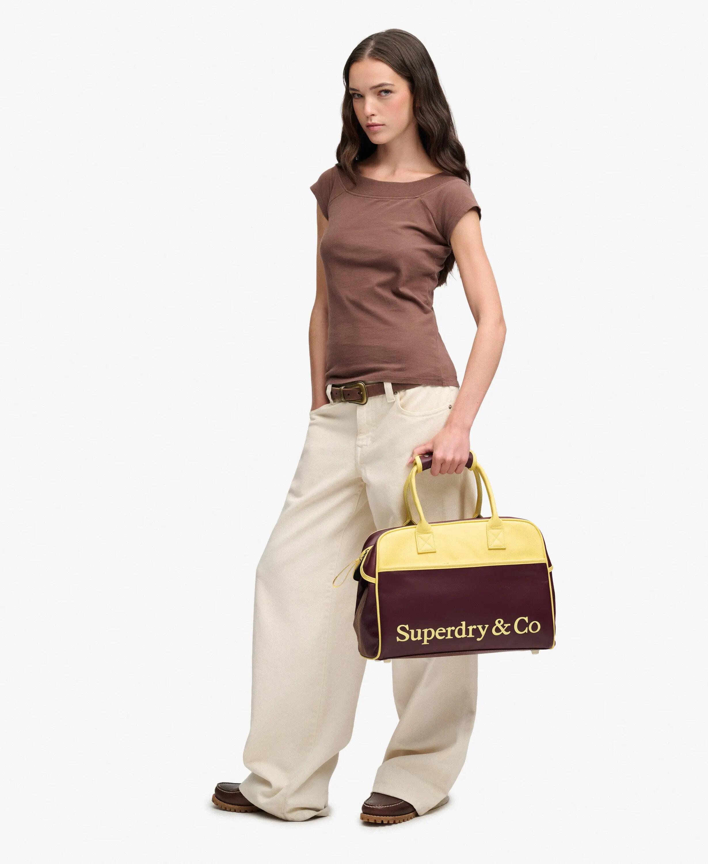superdry Heritage Retro borsa da palestra in poliestere – Burgundy/Yellow 4/4