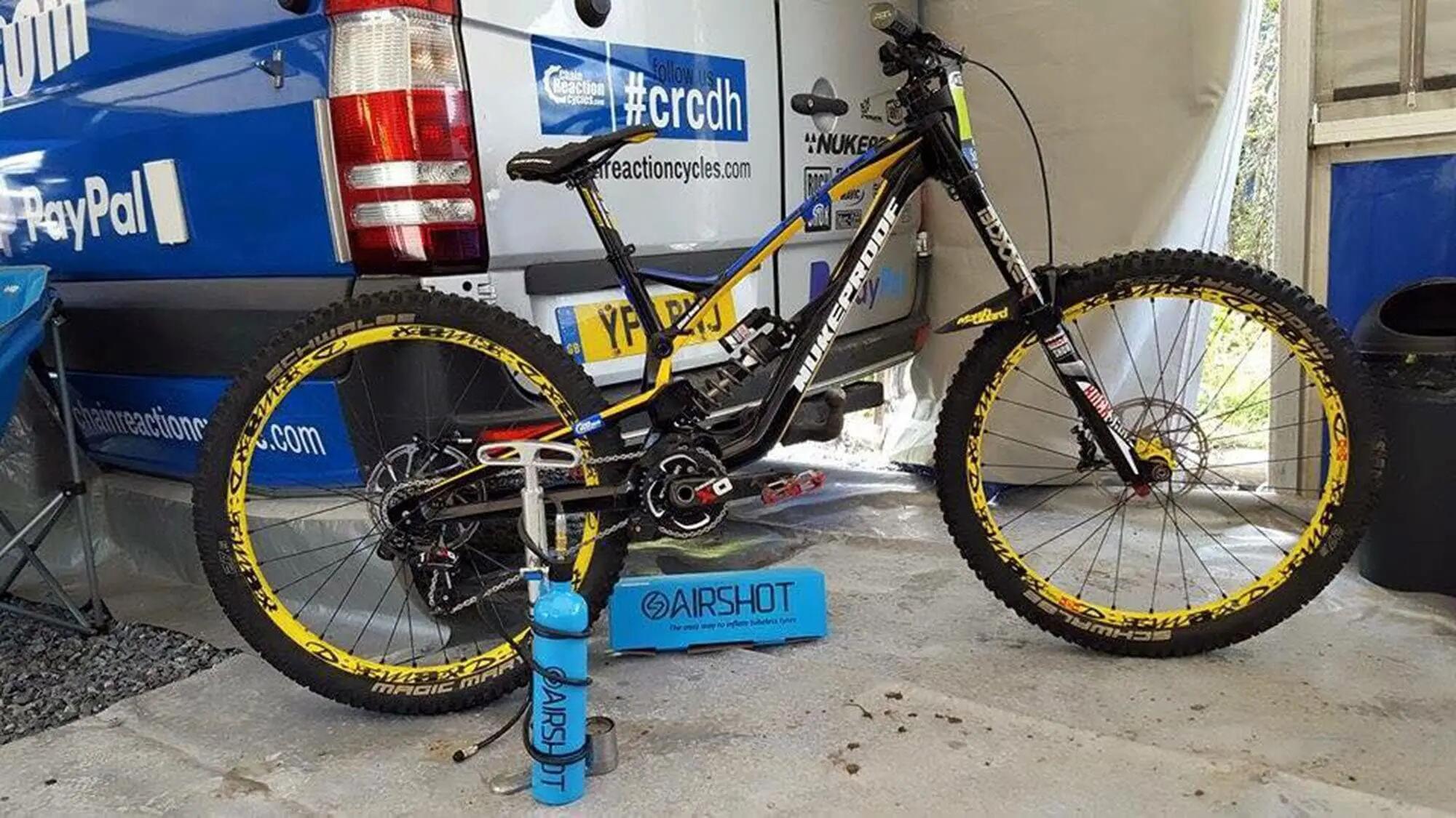 Airshot Tubeless Compressorpomp 7/7