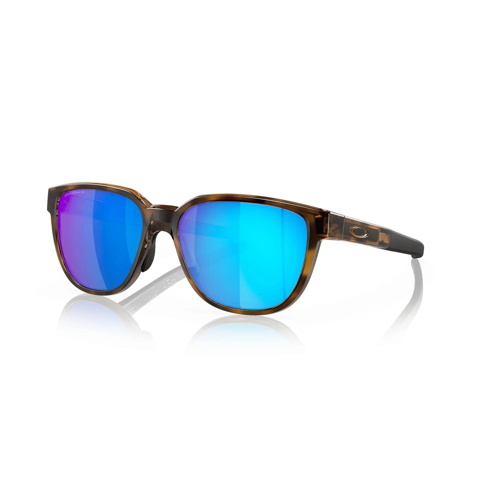 OAKLEY picture