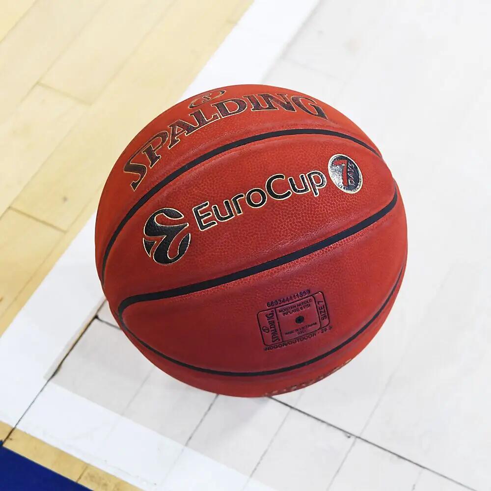 Ballon Spalding TF 1000 Legacy Eurocup 3/3