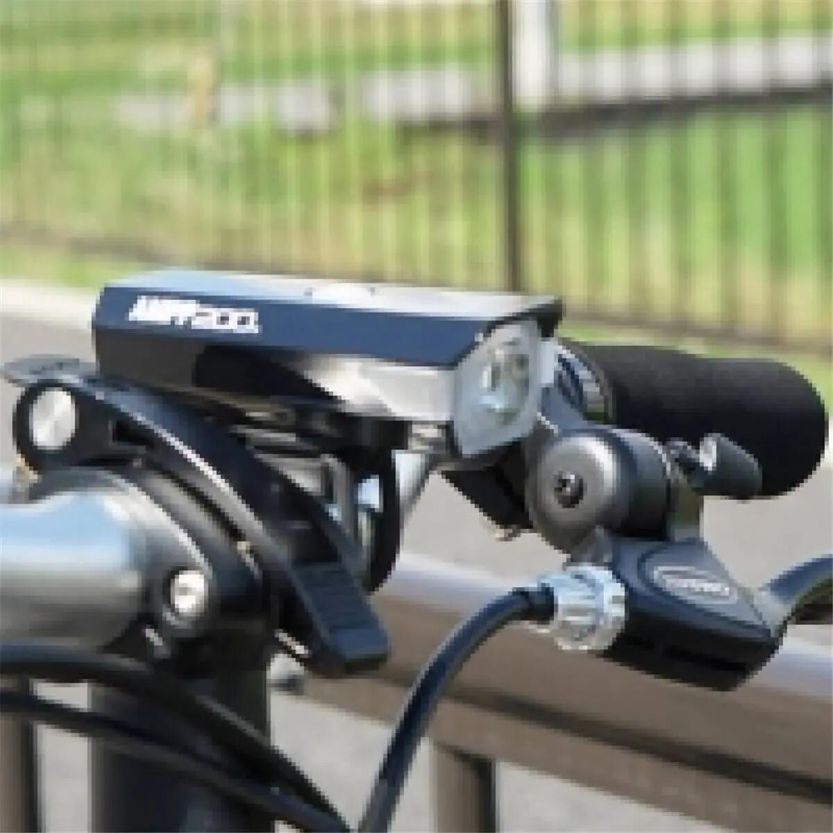 oświetlenie kasku rowerowego Cateye Ampp 200 Avant 6/7