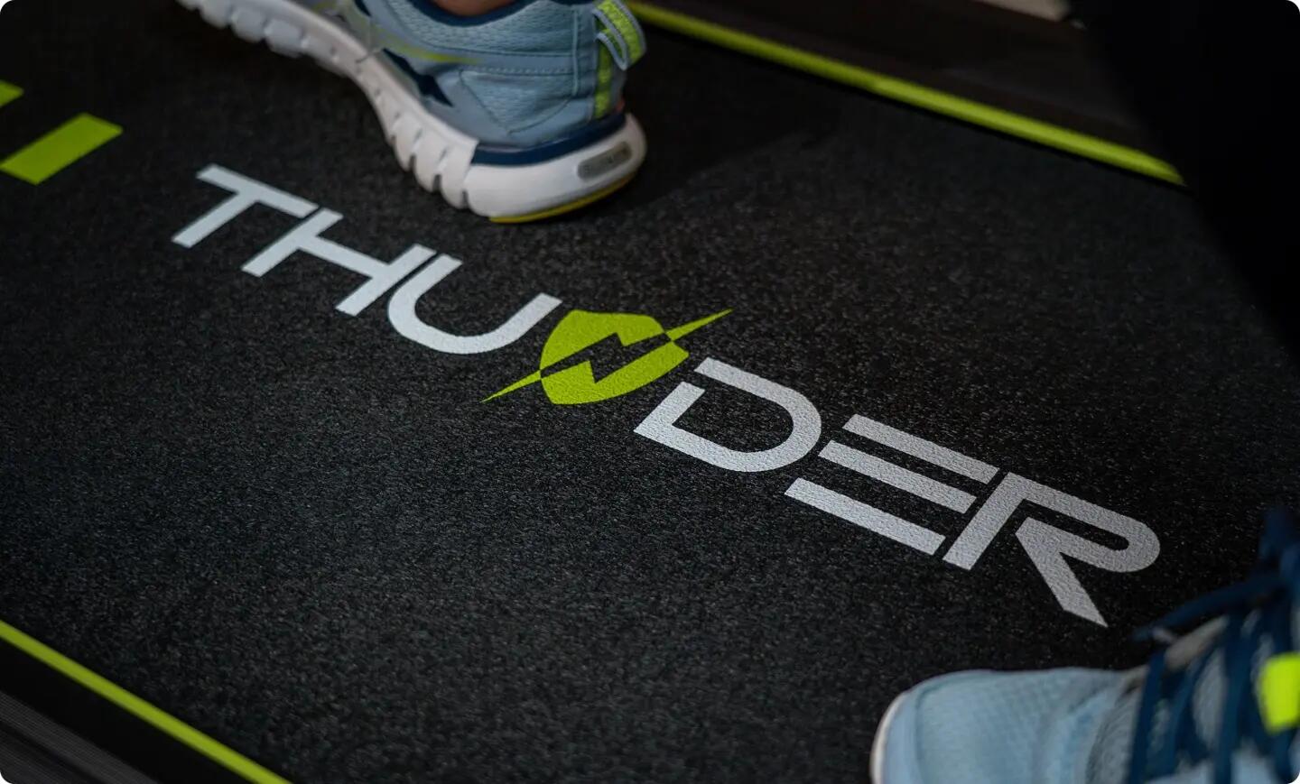 Bieżnia elektryczna składana pod łóżko THUNDER IMPACT-LIME 12 km/h 7/8