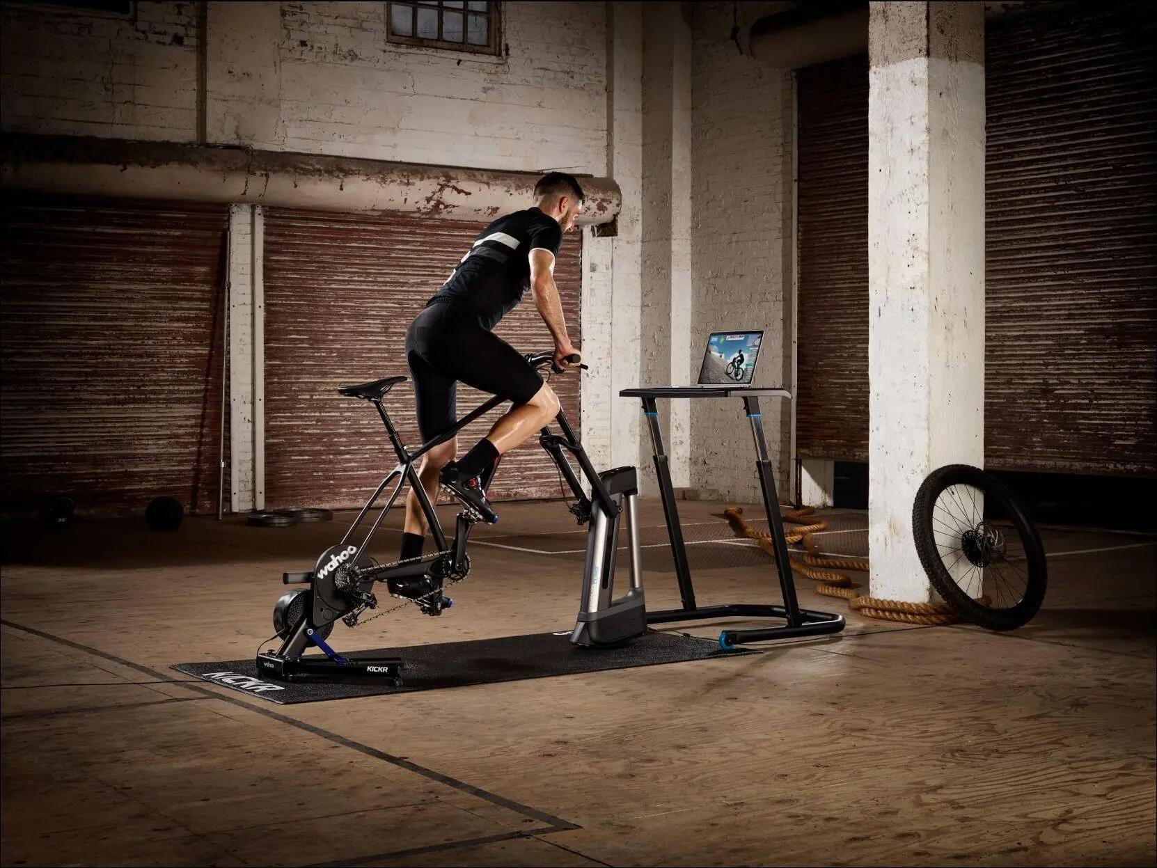 Simulateur de Côte Wahoo Kickr Climb 4/5