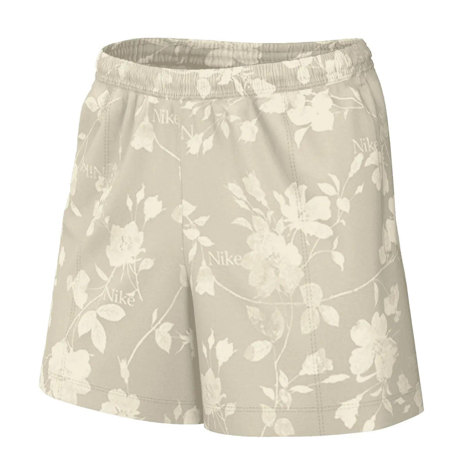 Nike Chill Terry Shorts Damen 1/2