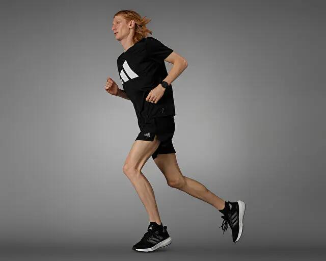 Adidas Run it Tee Erkek Koşu Tişörtü IL7235 Siyah 5/5