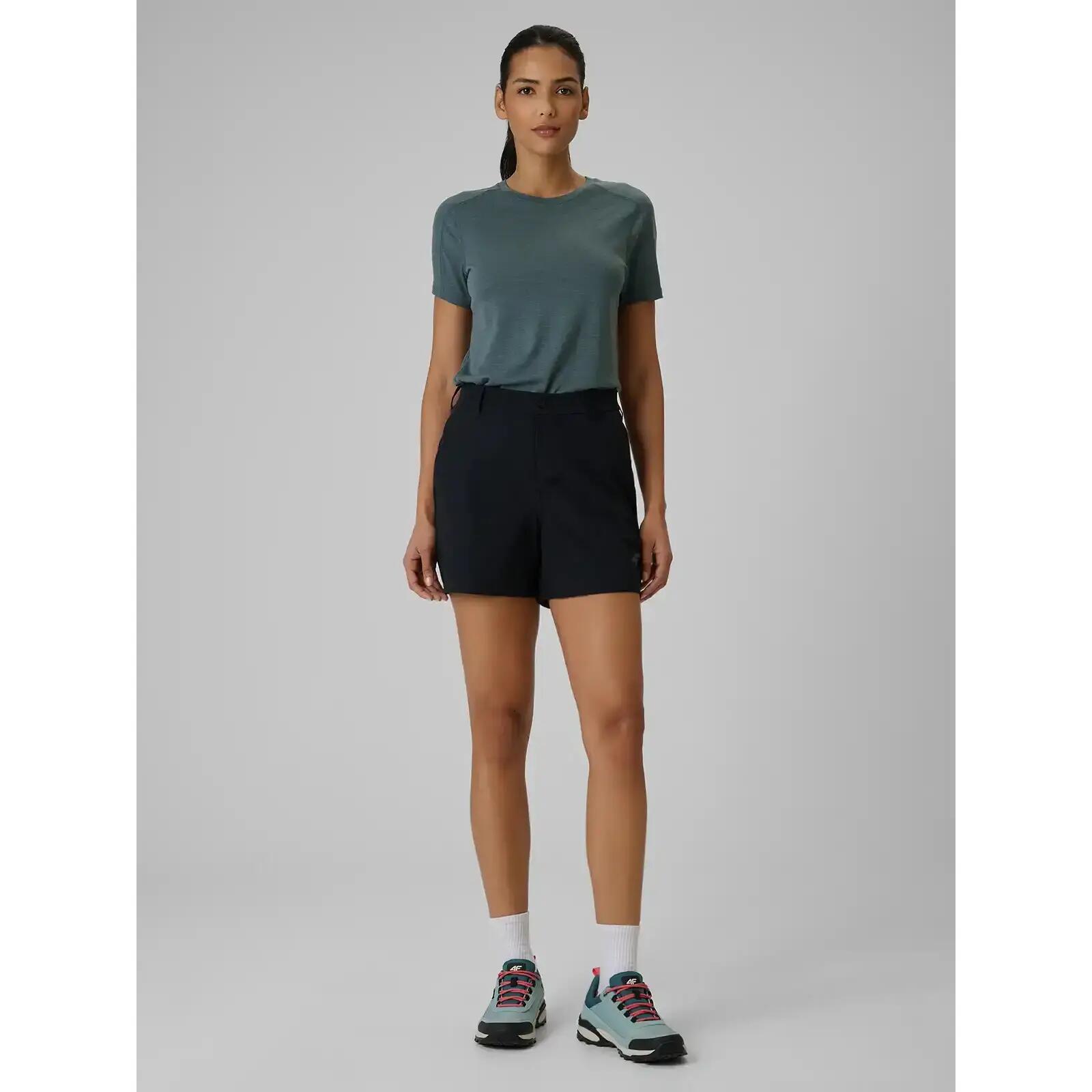 Shorty damski 4F FNK F1555 4/7
