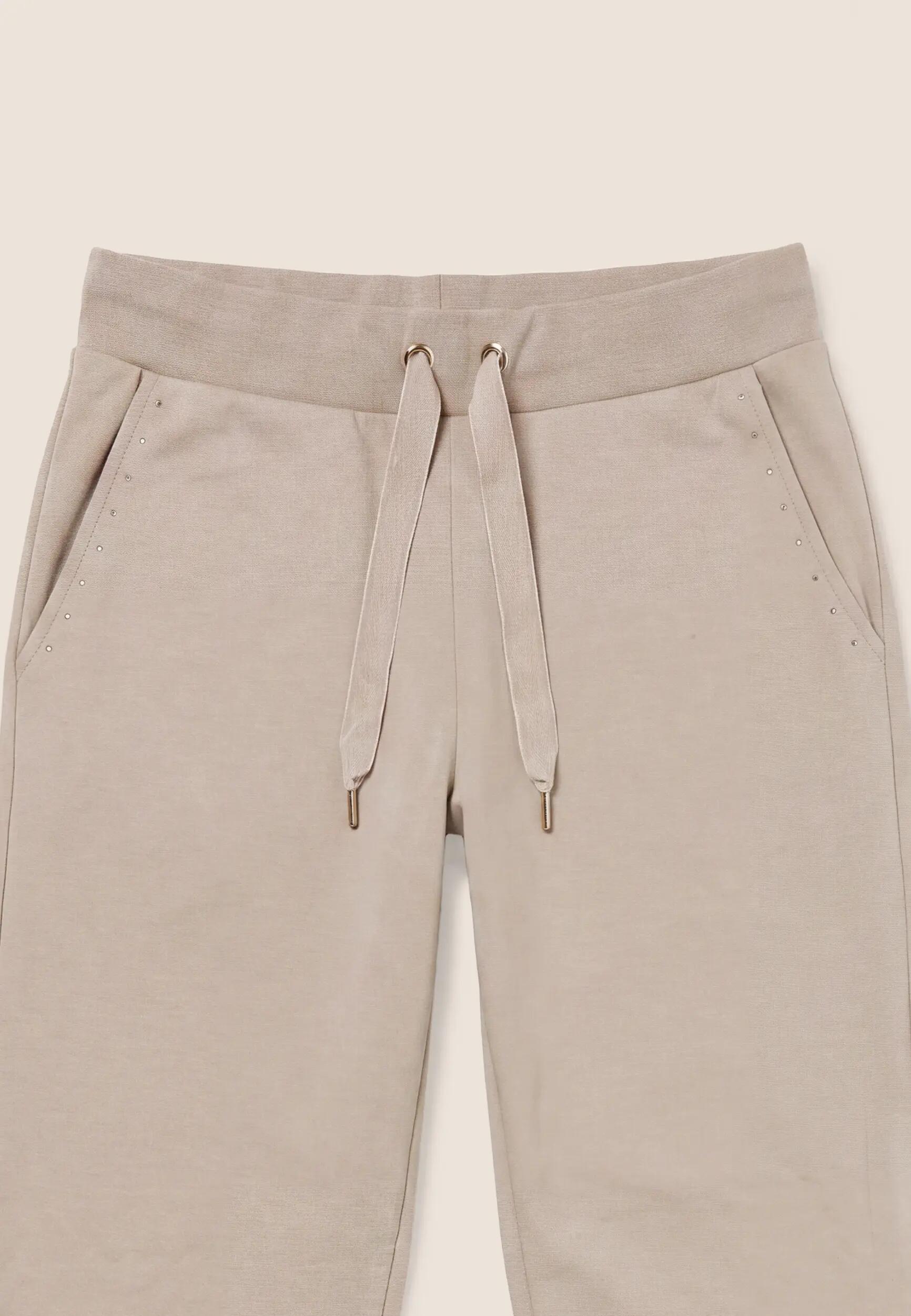 Pantalon de sport à coupe droite, avec clous sur les poches et logo 3/5