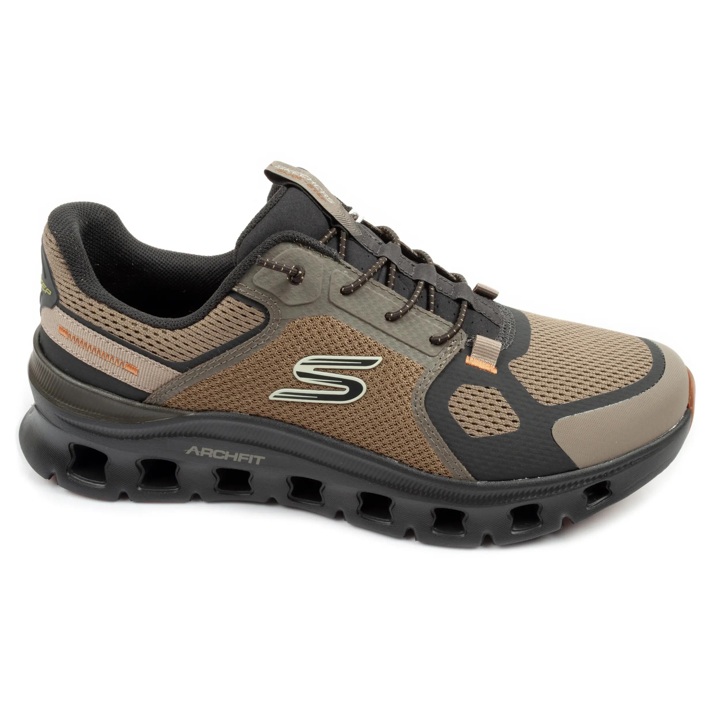 SKECHERS picture